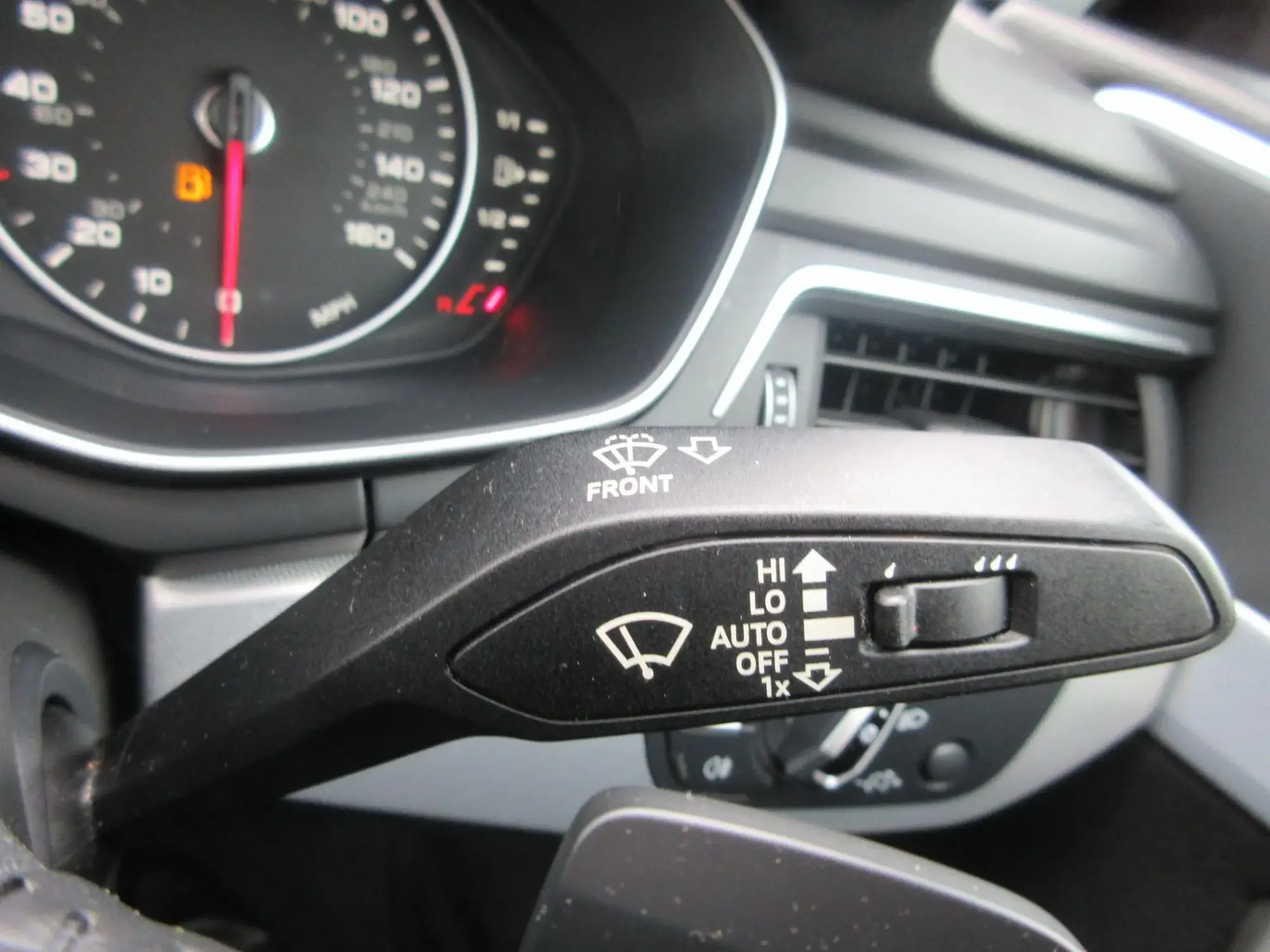 Audi A4 Saloon Image 21 Audi A4 Saloon Image 21