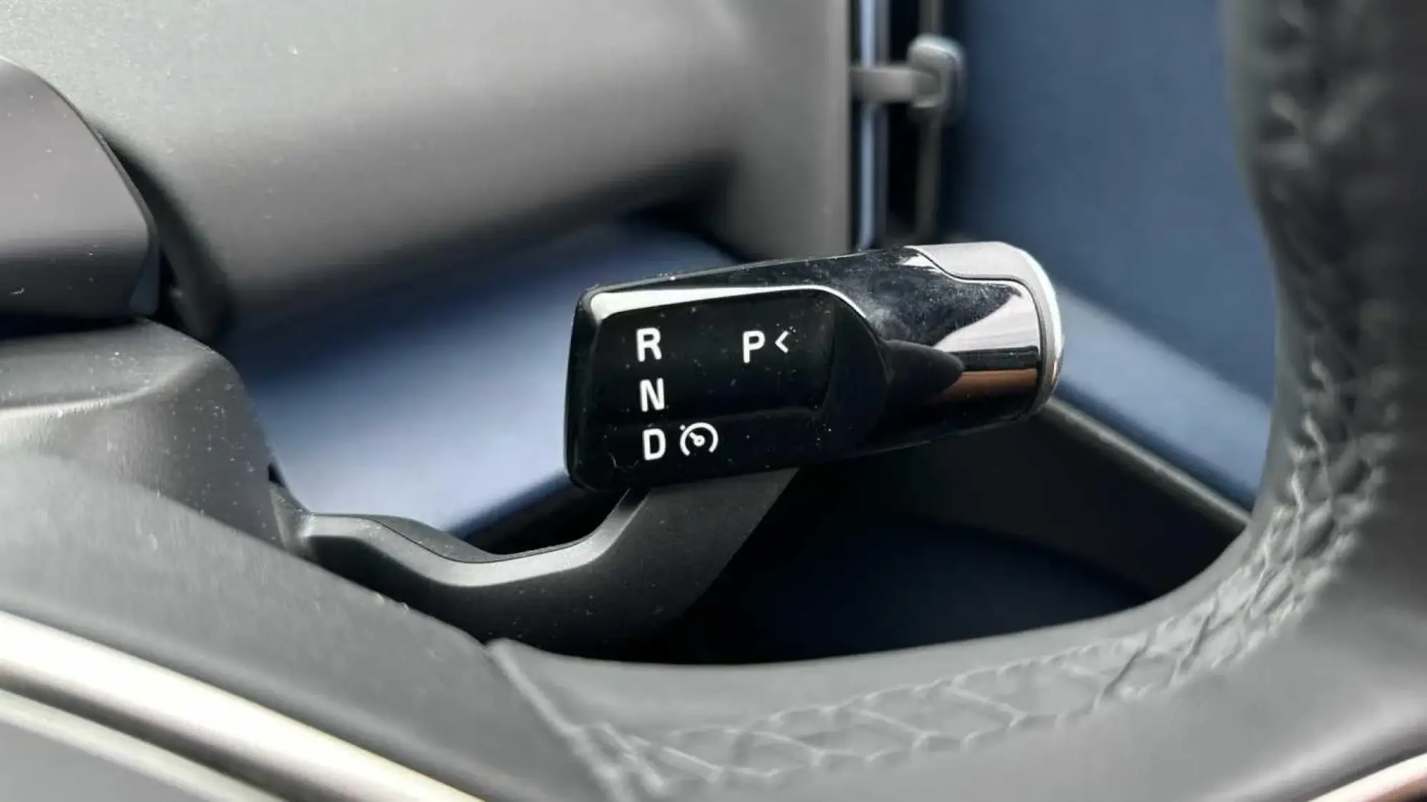 Volvo EX30 Image 15