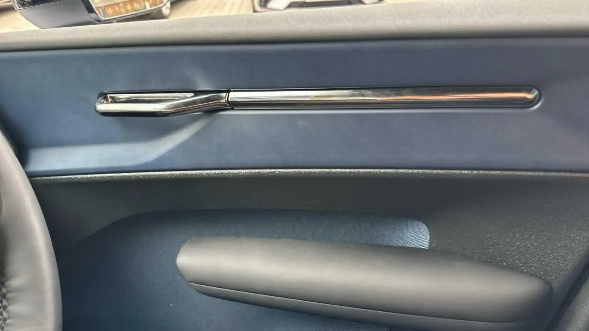 Volvo EX30 Image 18