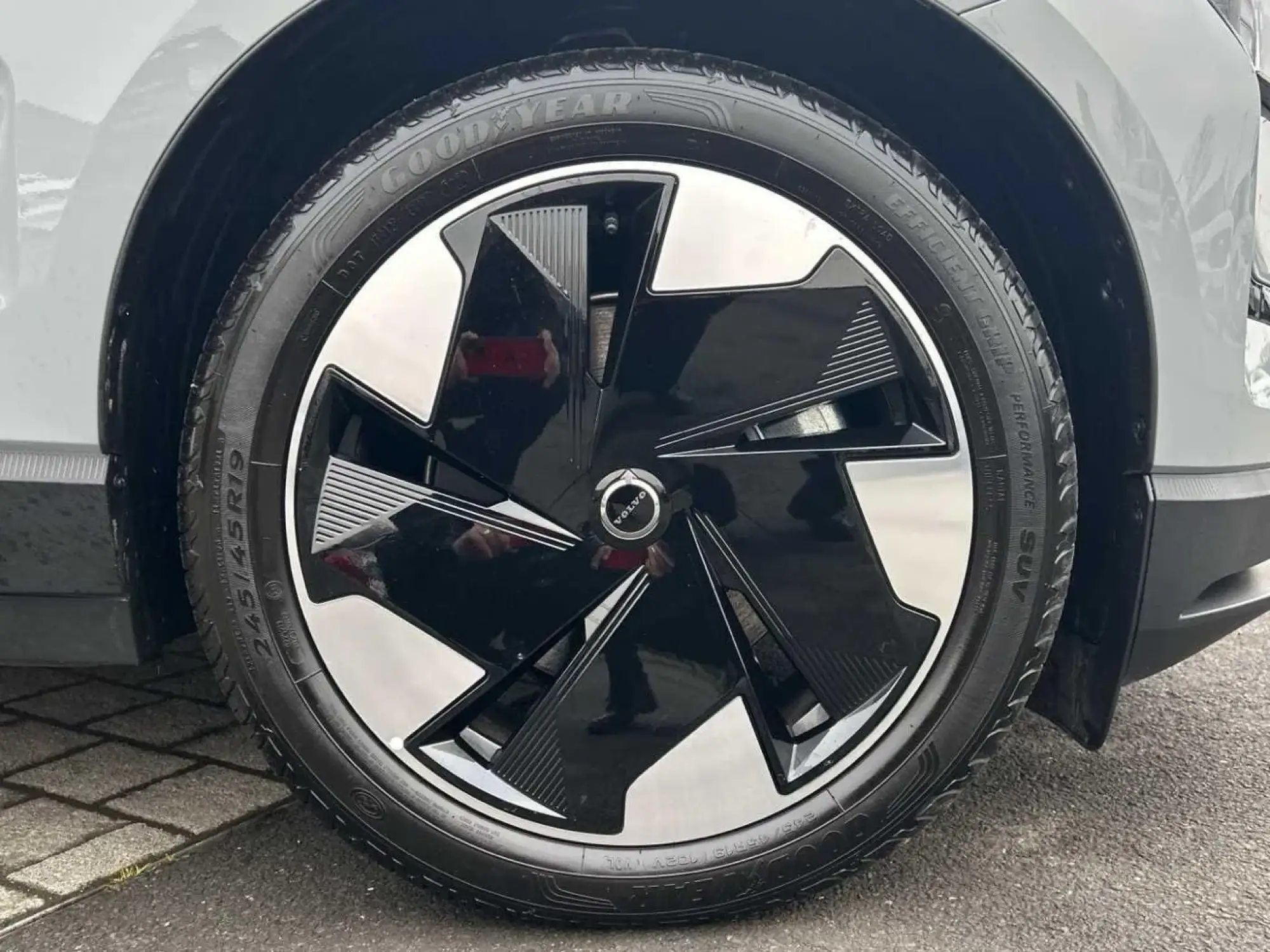 Volvo EX30 Image 18