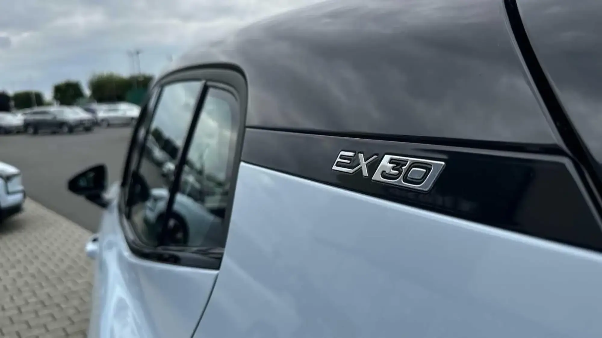 Volvo EX30 Image 37