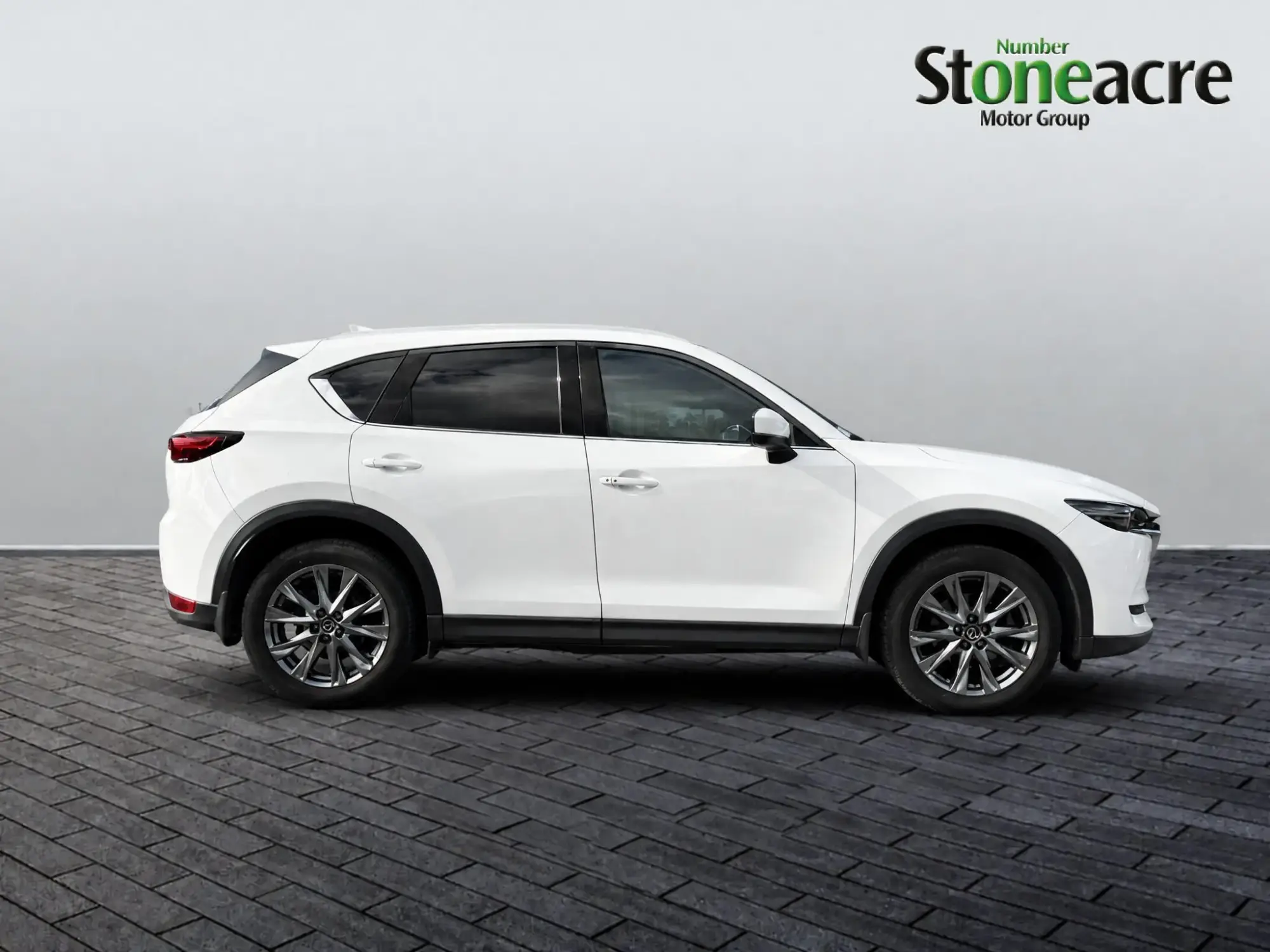 Mazda CX-5 2.2 SKYACTIV-D GT Sport Nav+ Auto 4WD Euro 6 (s/s) 5dr PK69YSG Image 2