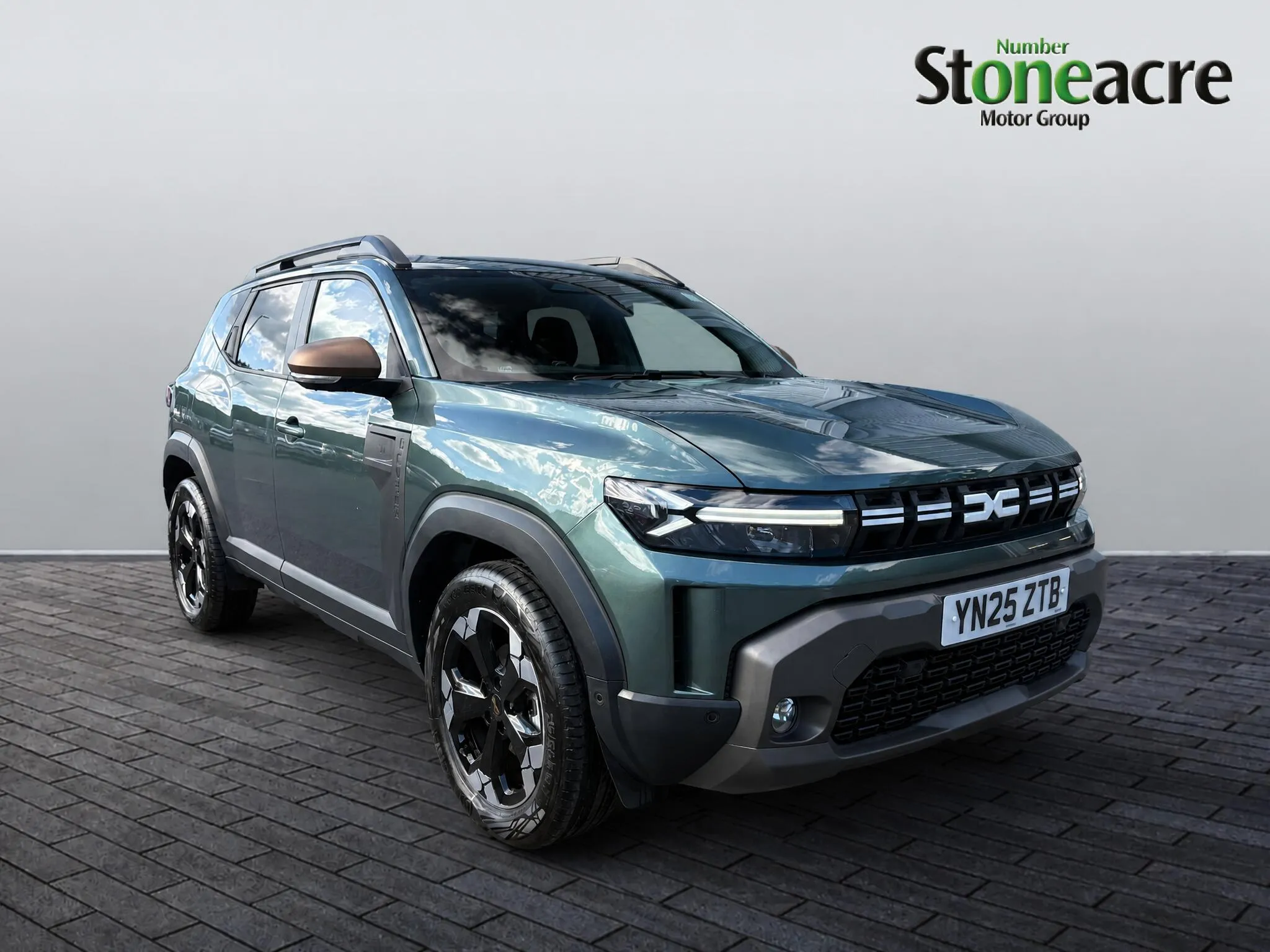 2025 Dacia Duster