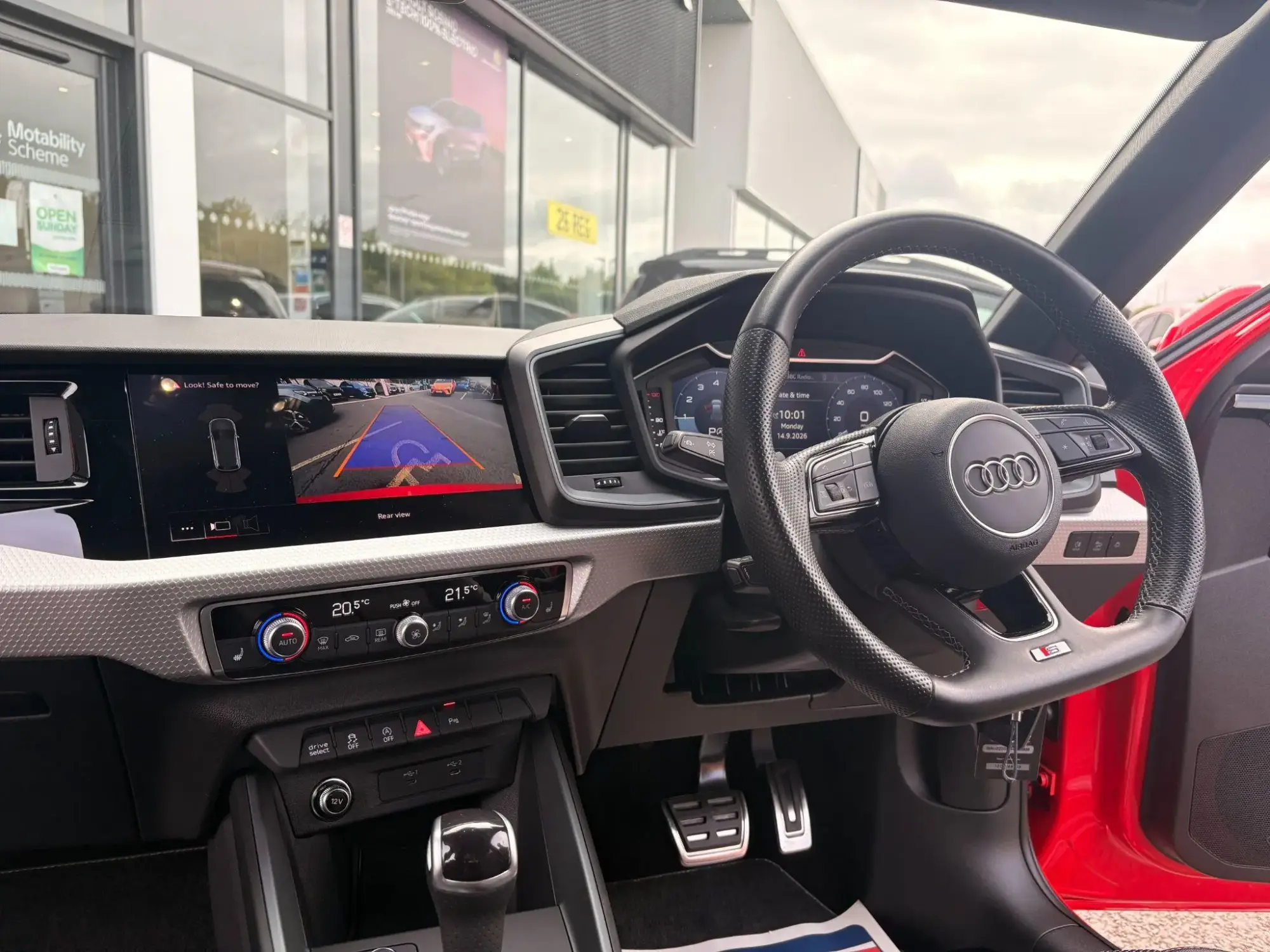 Audi A1 Image 12