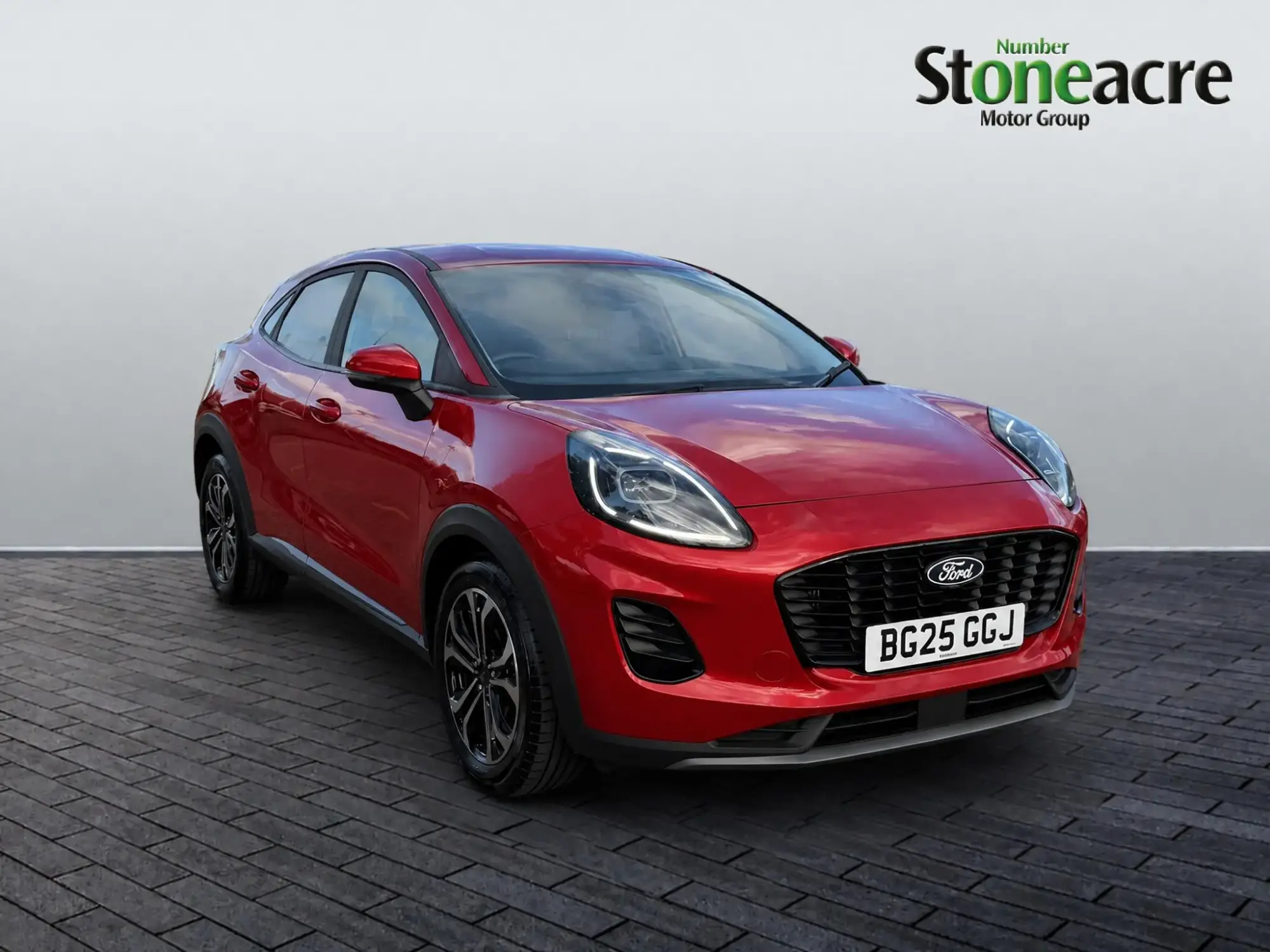 Ford Puma 1.0T EcoBoost MHEV Titanium Euro 6 (s/s) 5dr BG25GGJ Image 1 Ford Puma 1.0T EcoBoost MHEV Titanium Euro 6 (s/s) 5dr BG25GGJ Image 1