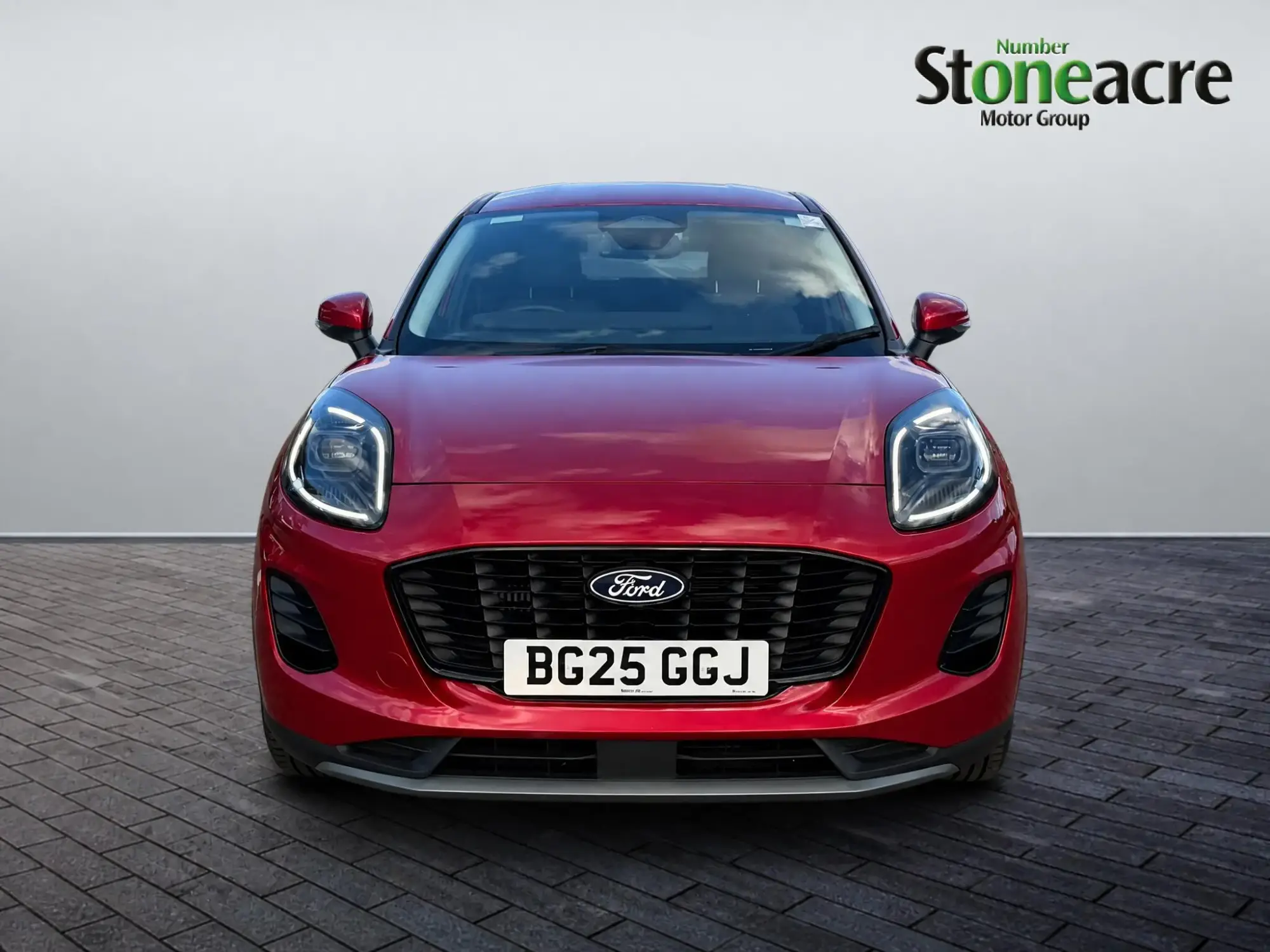 Ford Puma 1.0T EcoBoost MHEV Titanium Euro 6 (s/s) 5dr BG25GGJ Image 2 Ford Puma 1.0T EcoBoost MHEV Titanium Euro 6 (s/s) 5dr BG25GGJ Image 2