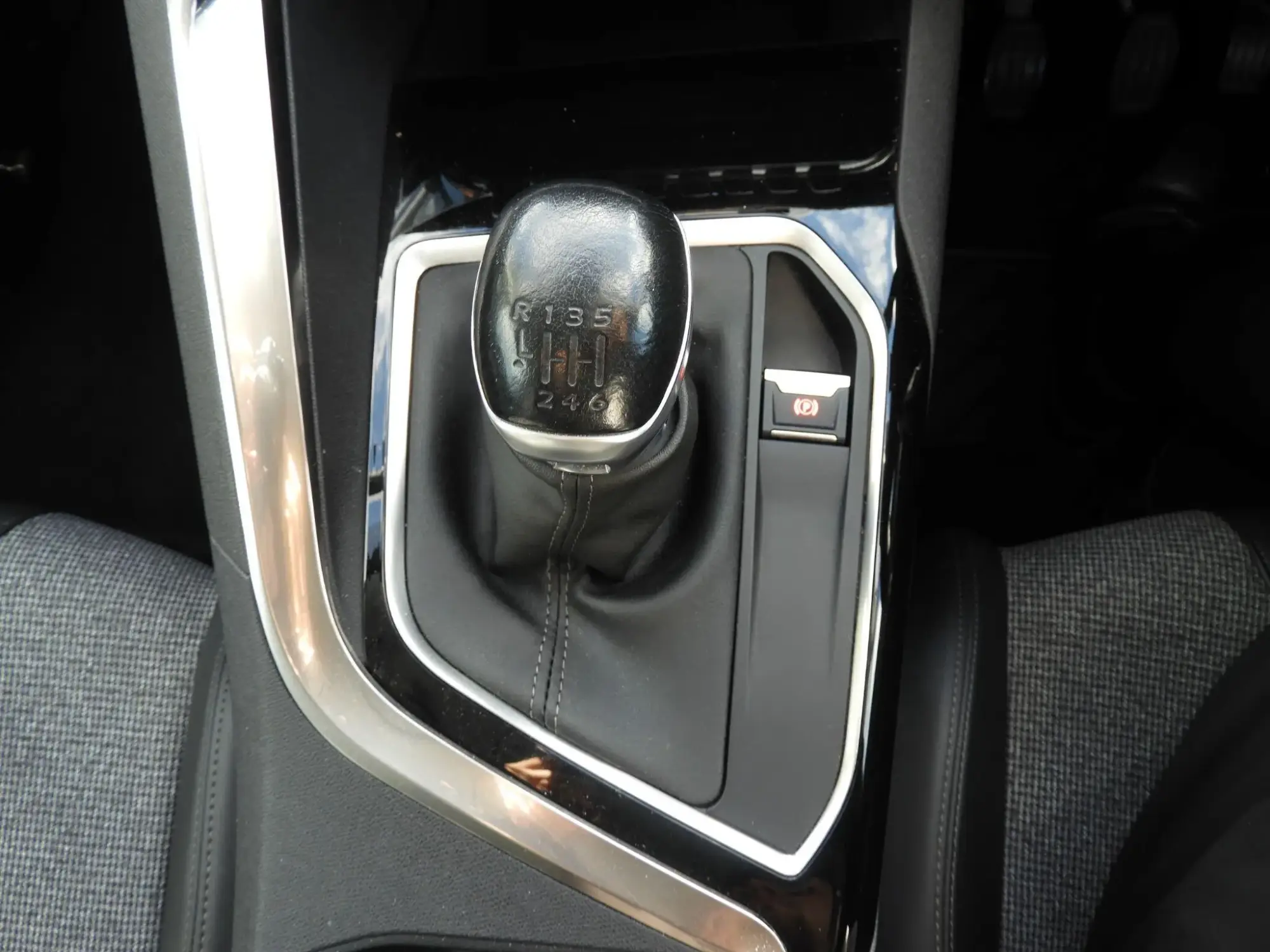 Peugeot 3008 Image 21 Peugeot 3008 Image 21