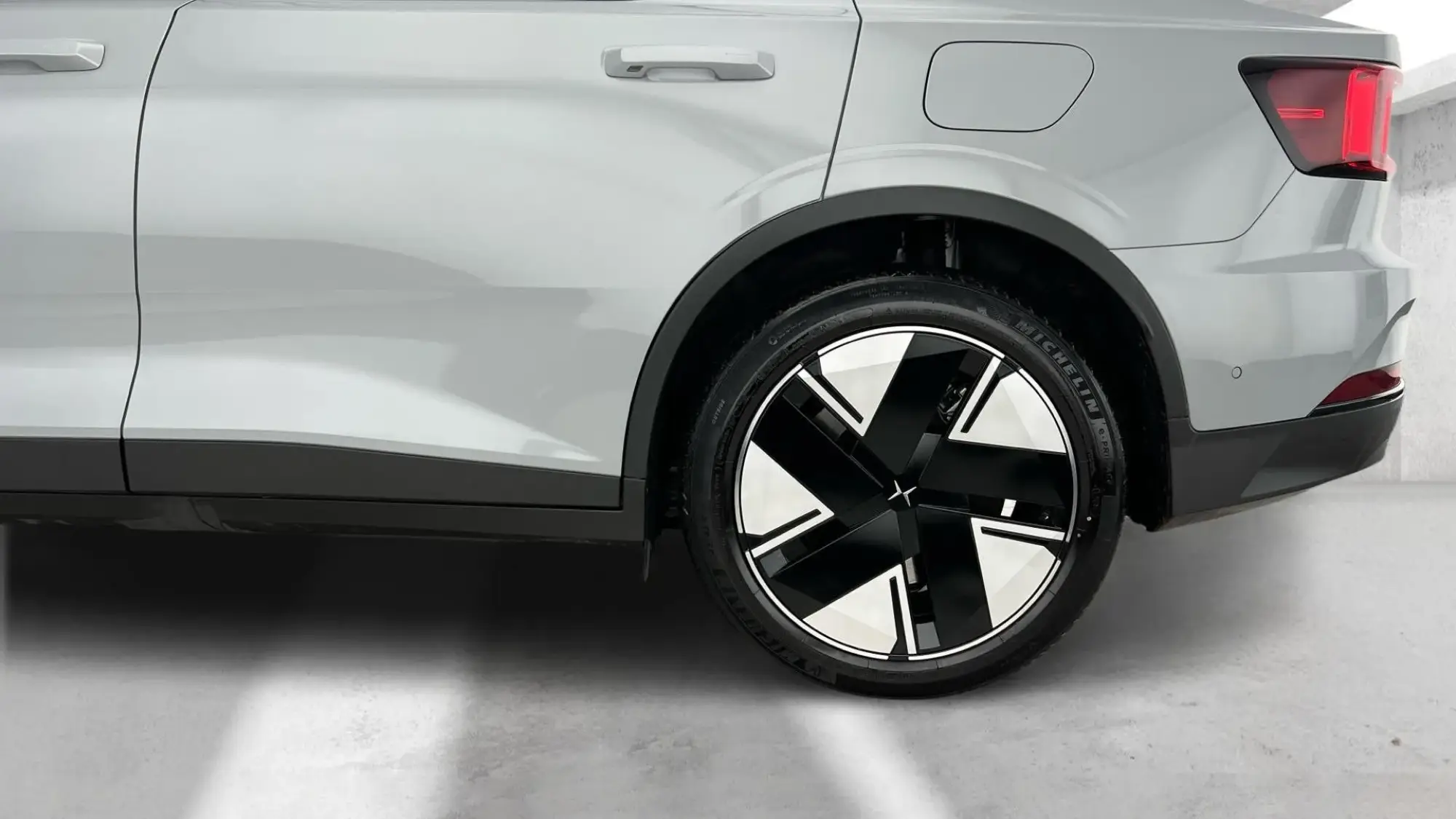 Polestar 2 Image 27 Polestar 2 Image 27