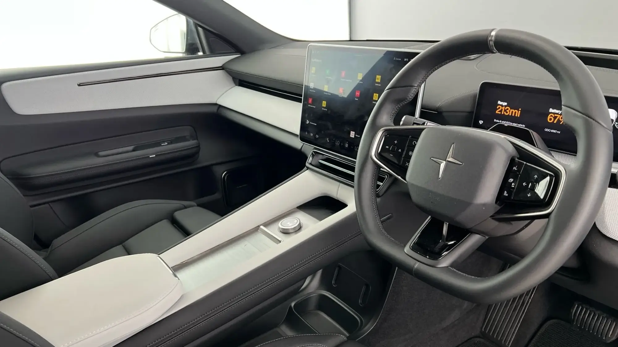 Polestar 4 Coupe Image 9