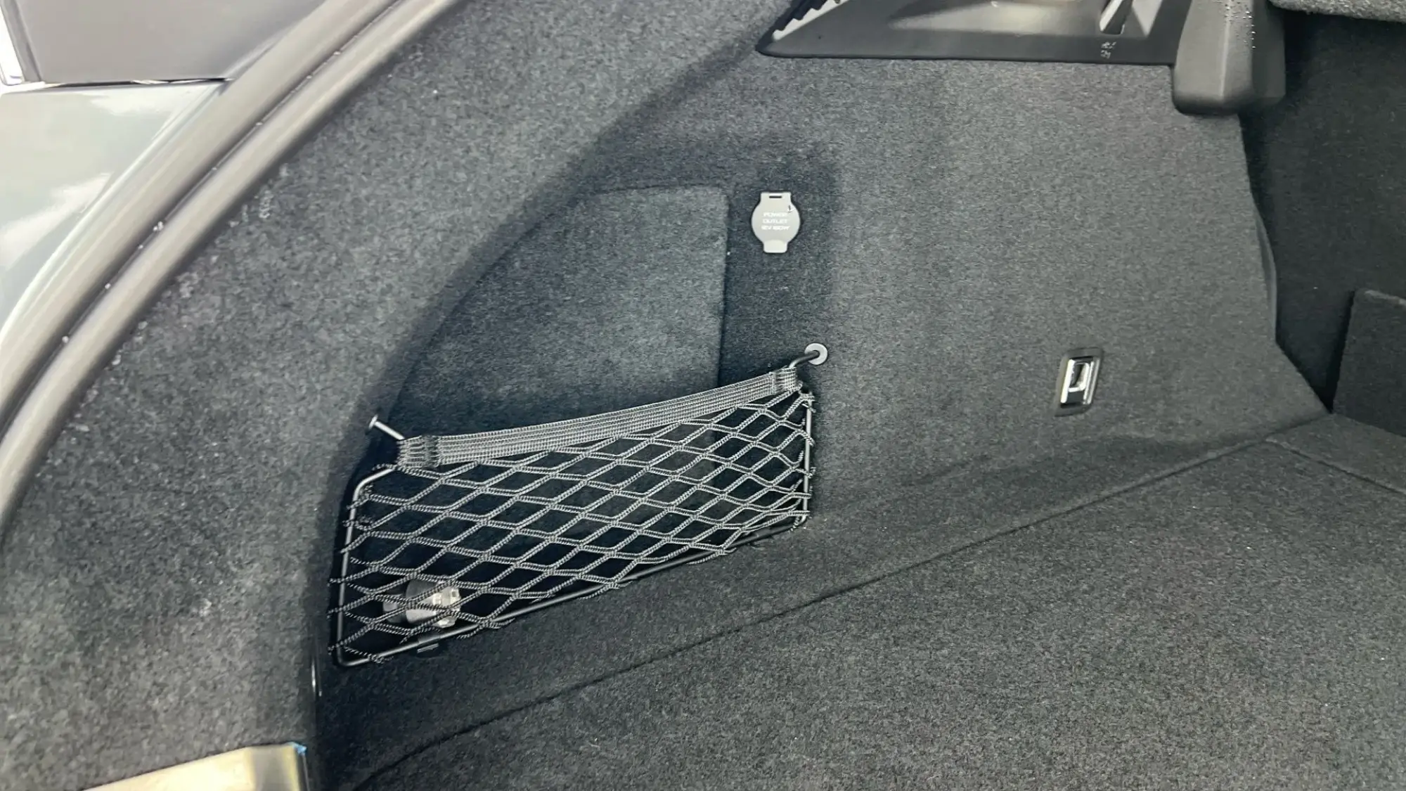 Polestar 4 Coupe Image 29