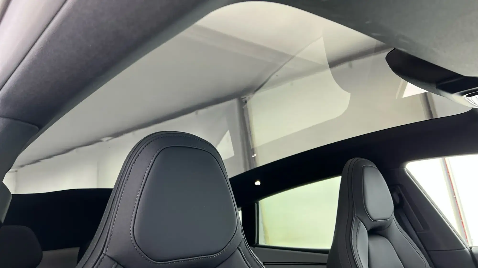 Polestar 4 Coupe Image 39