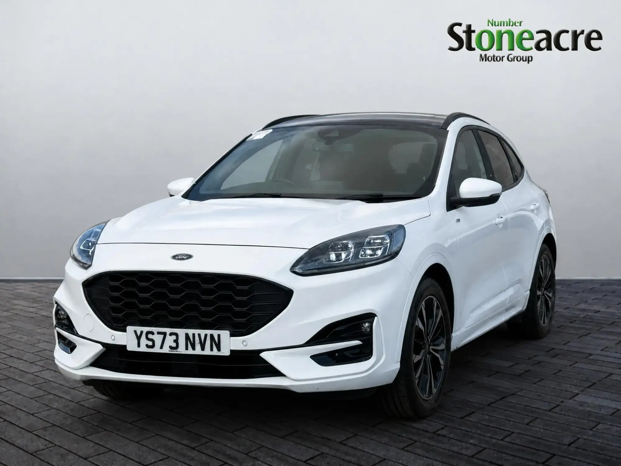 Ford Kuga Hybrid Image 3 Ford Kuga Hybrid Image 3