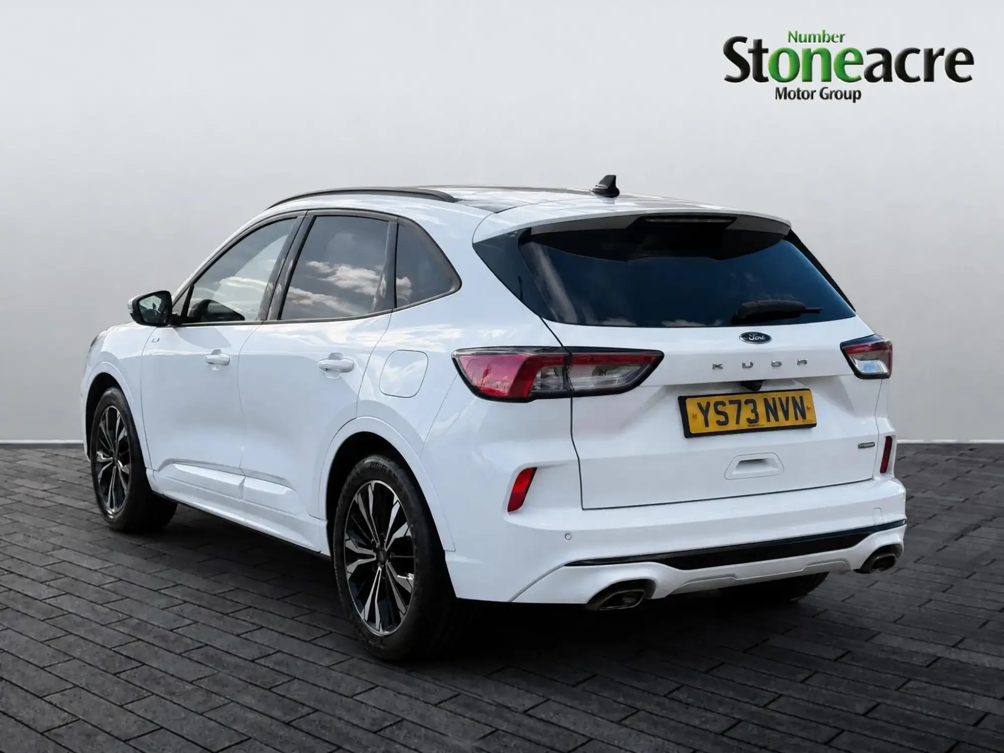 Ford Kuga Hybrid Image 4 Ford Kuga Hybrid Image 4