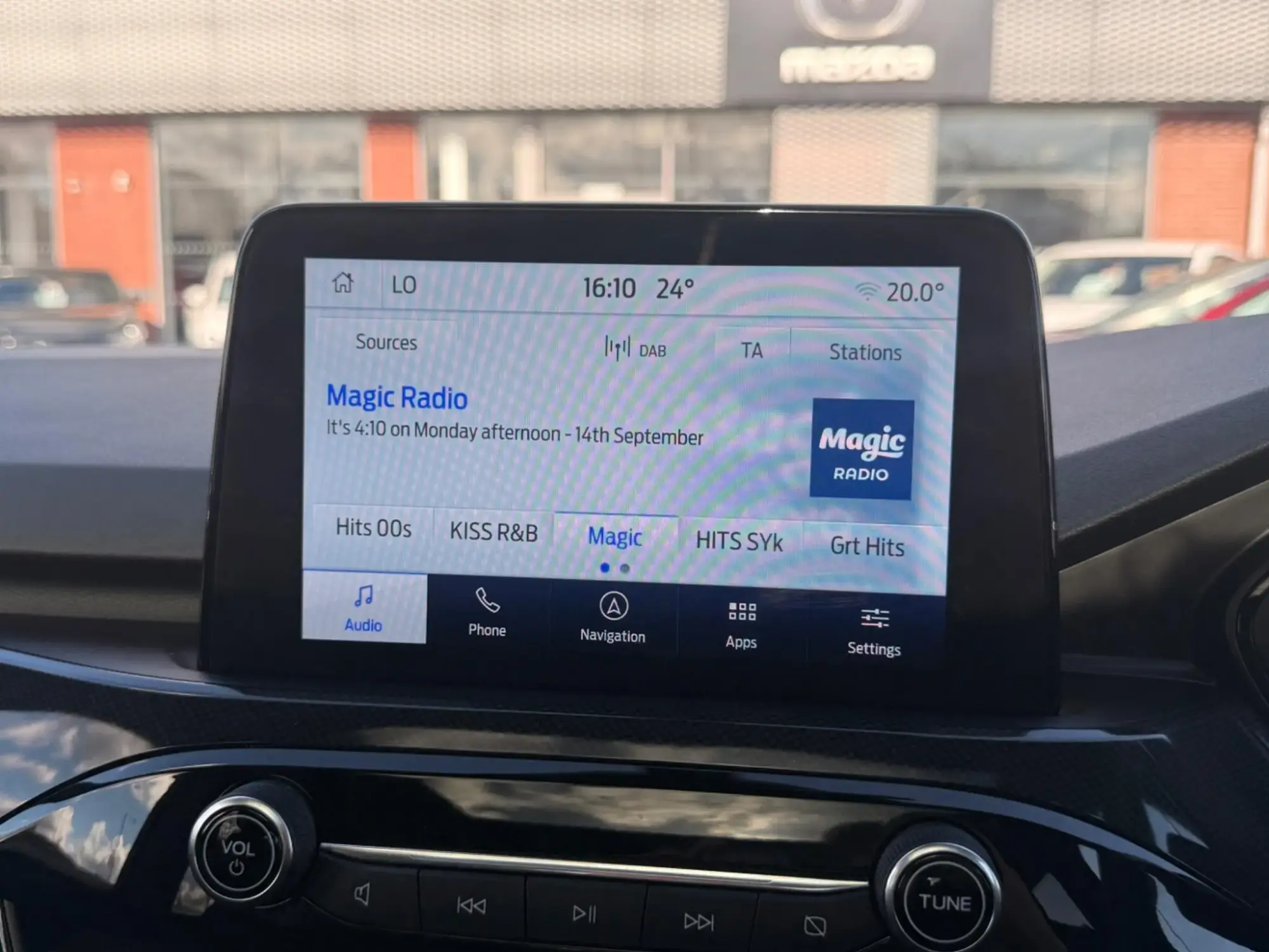 Ford Kuga Hybrid Image 20 Ford Kuga Hybrid Image 20