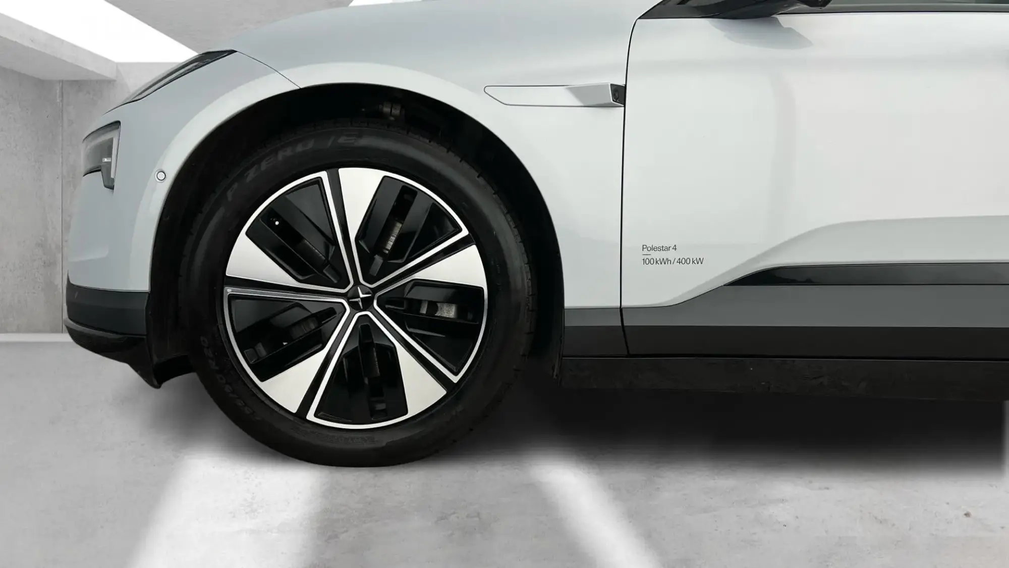 Polestar 4 SUV Image 26 Polestar 4 SUV Image 26