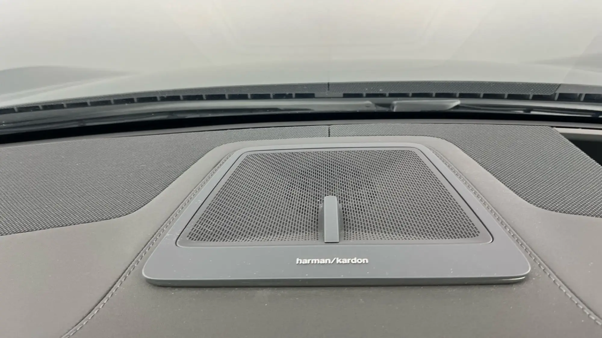 Polestar 4 Coupe Image 24
