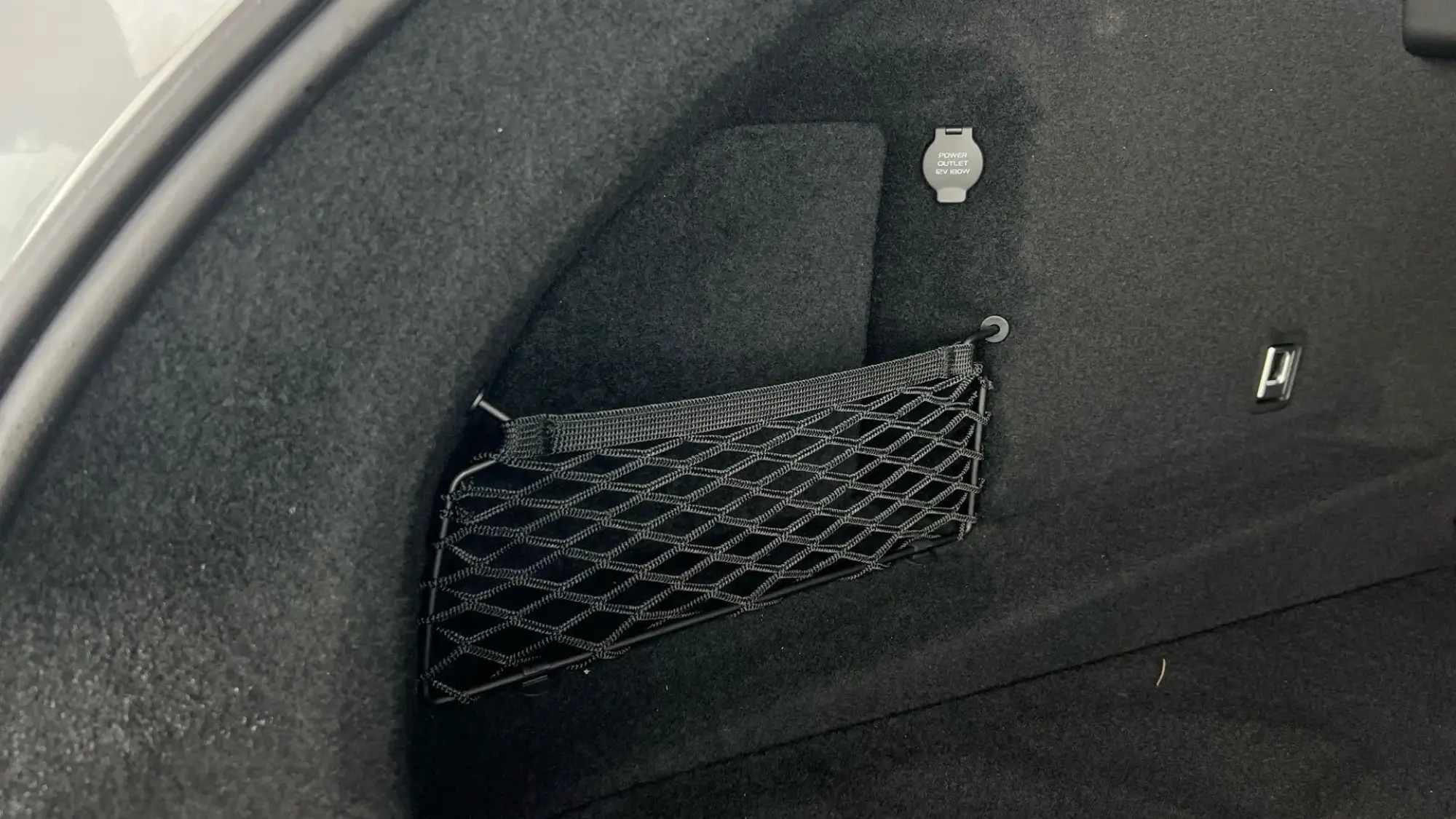 Polestar 4 SUV Image 29 Polestar 4 SUV Image 29
