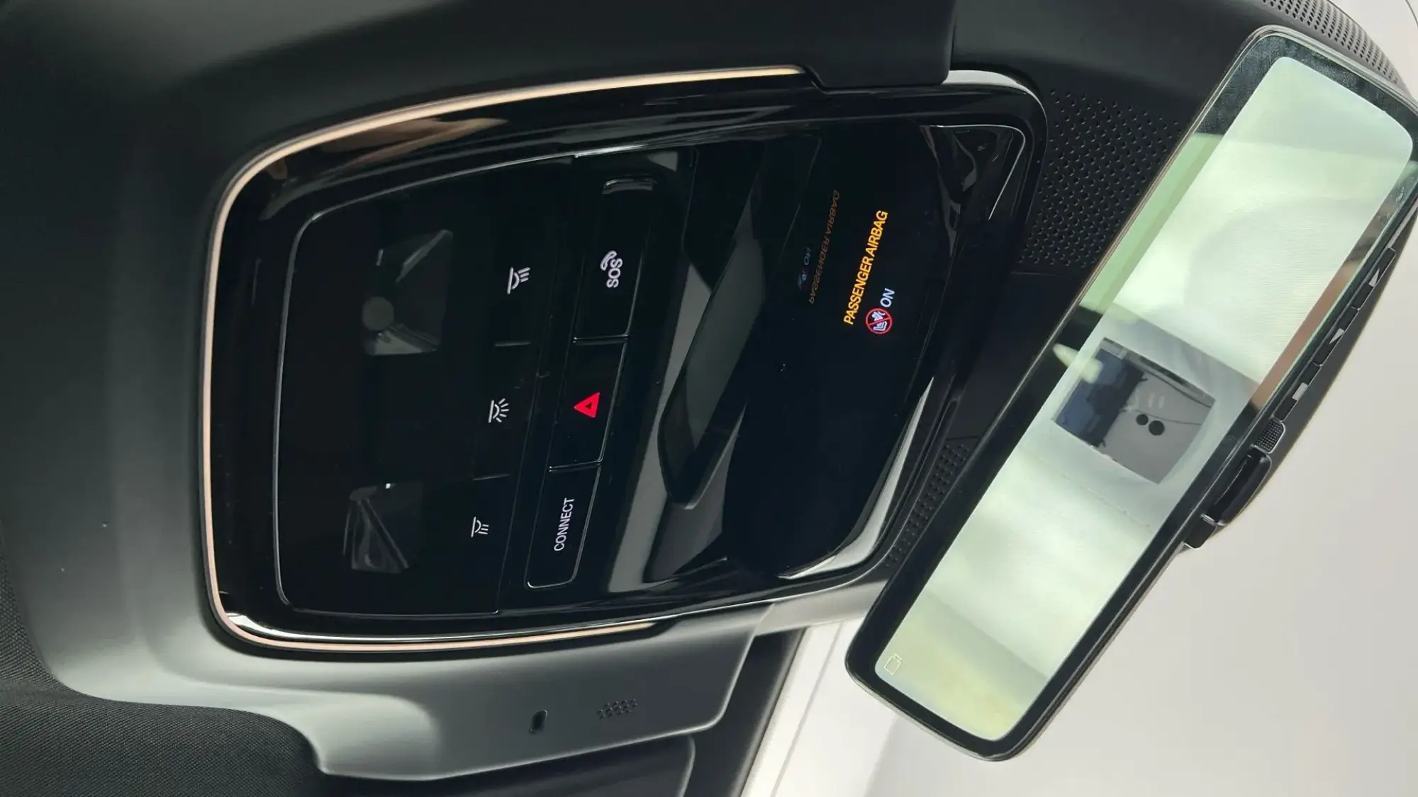 Polestar 4 Coupe Image 25