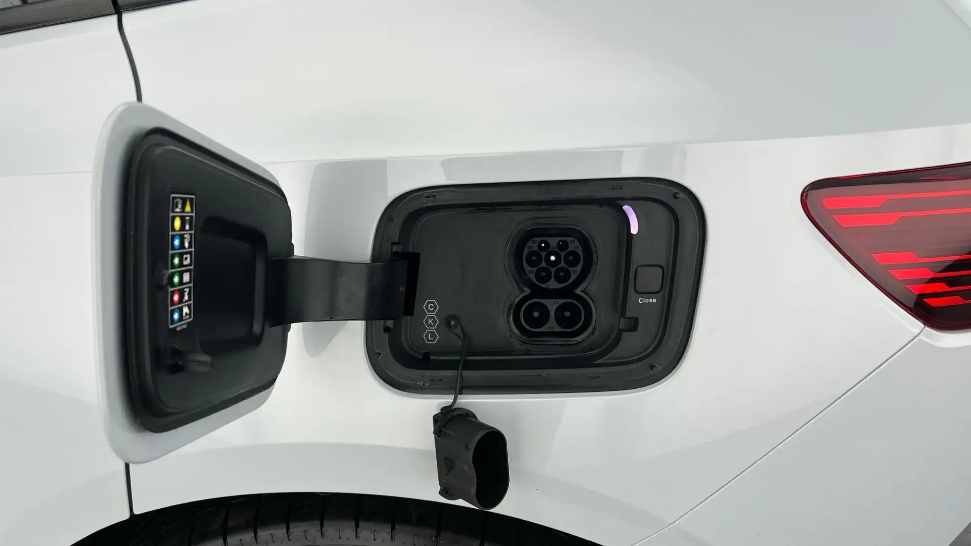 Polestar 4 SUV Image 31 Polestar 4 SUV Image 31