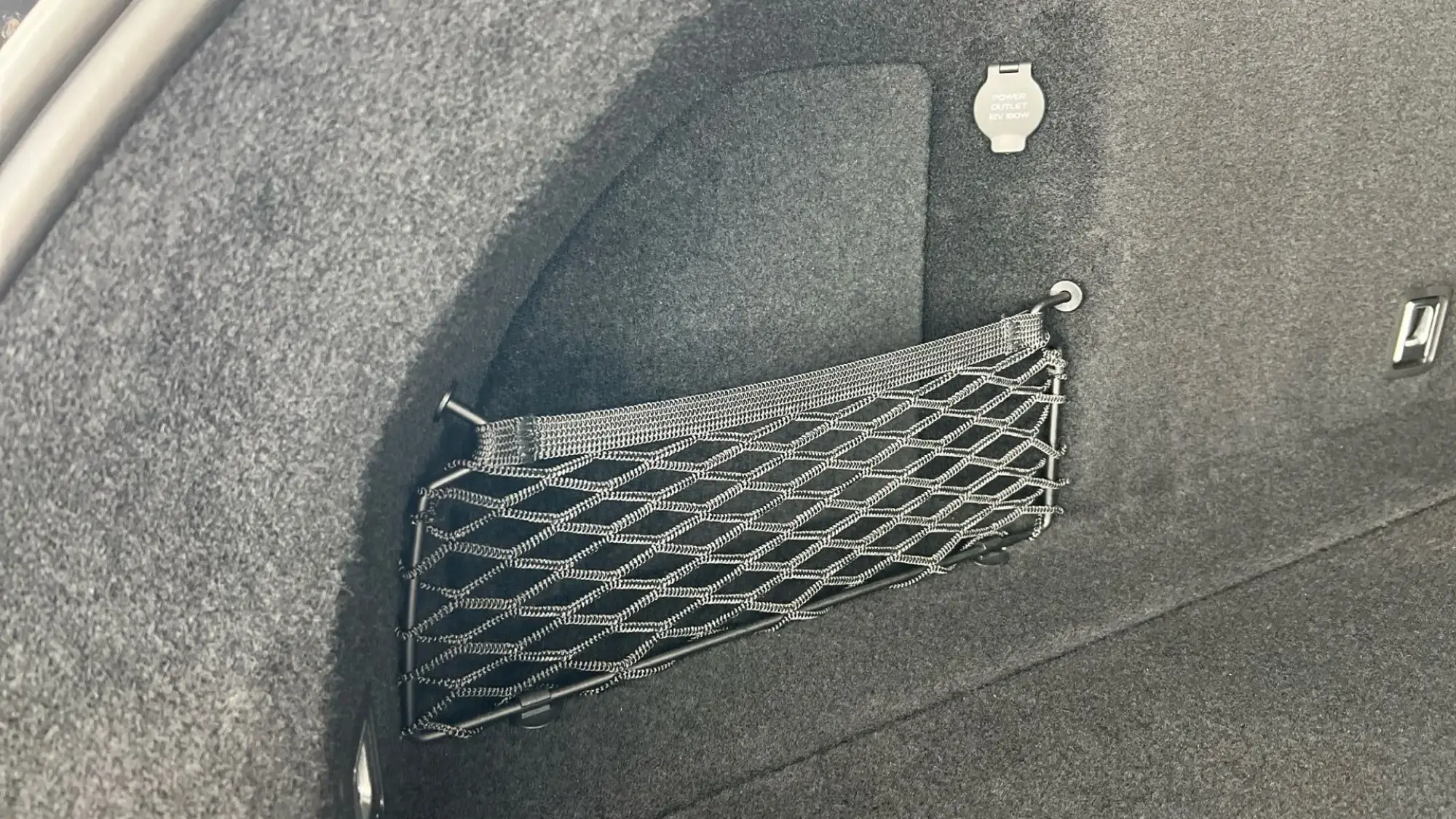 Polestar 4 Coupe Image 29