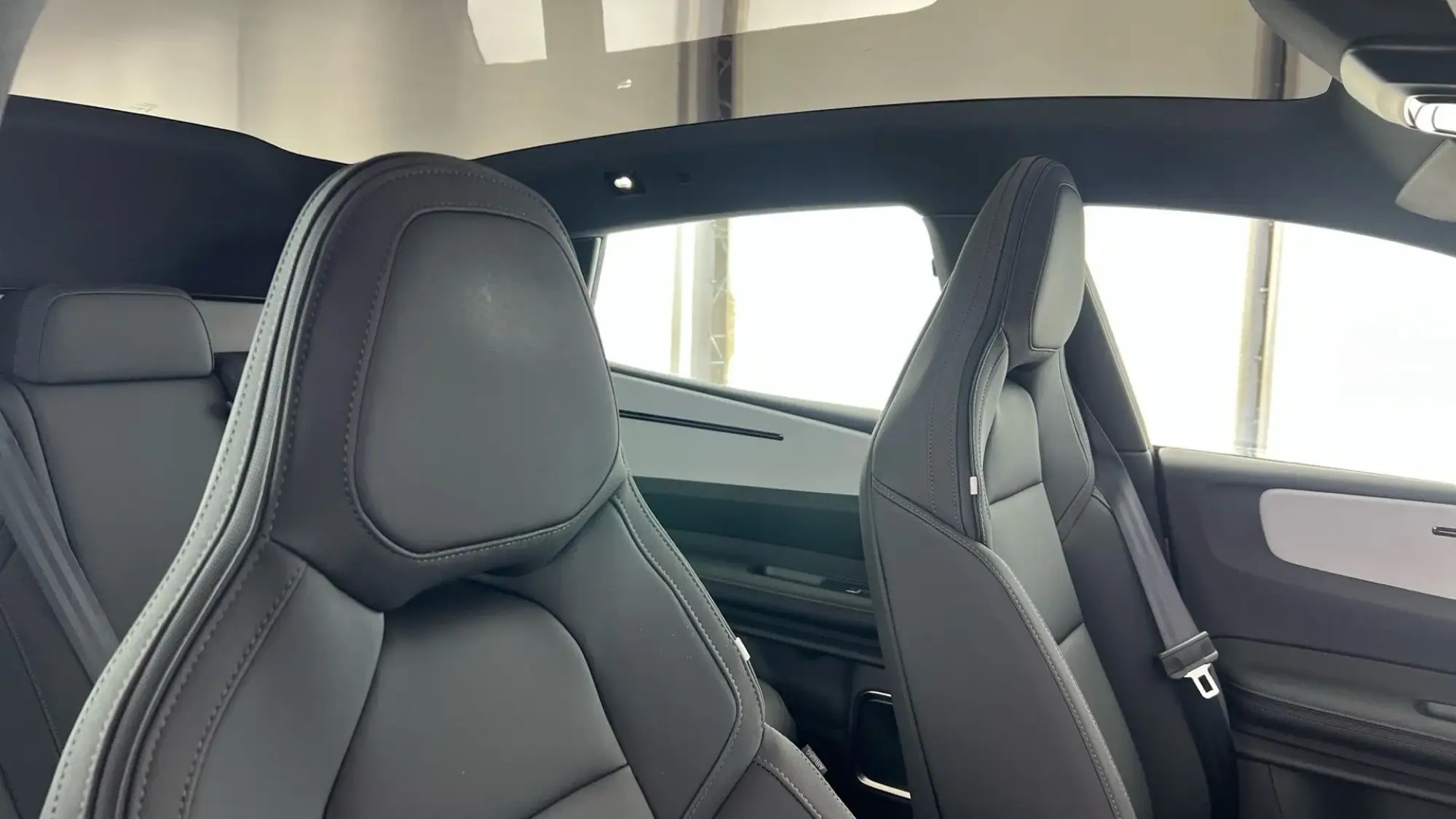 Polestar 4 SUV Image 39 Polestar 4 SUV Image 39