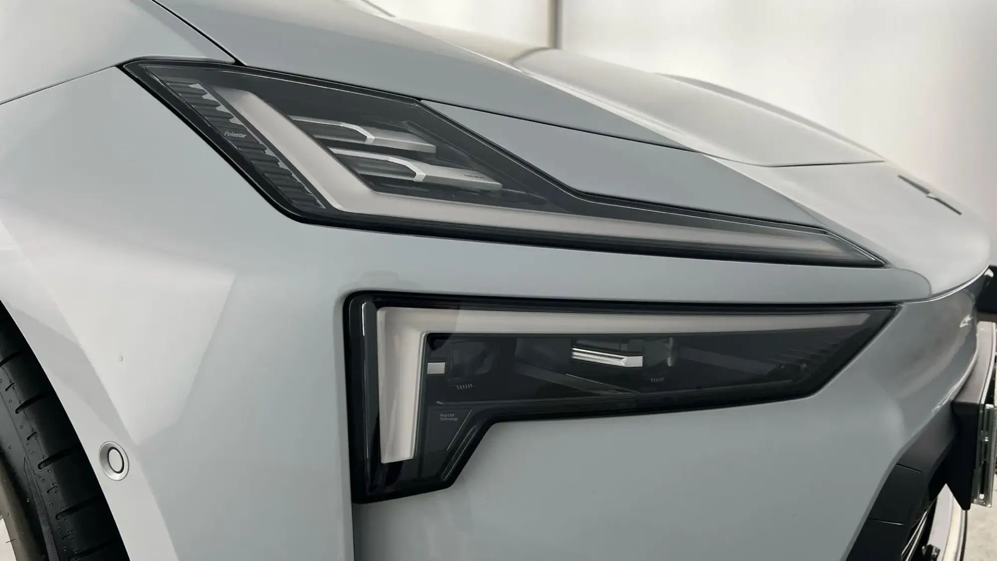 Polestar 4 SUV Image 40 Polestar 4 SUV Image 40