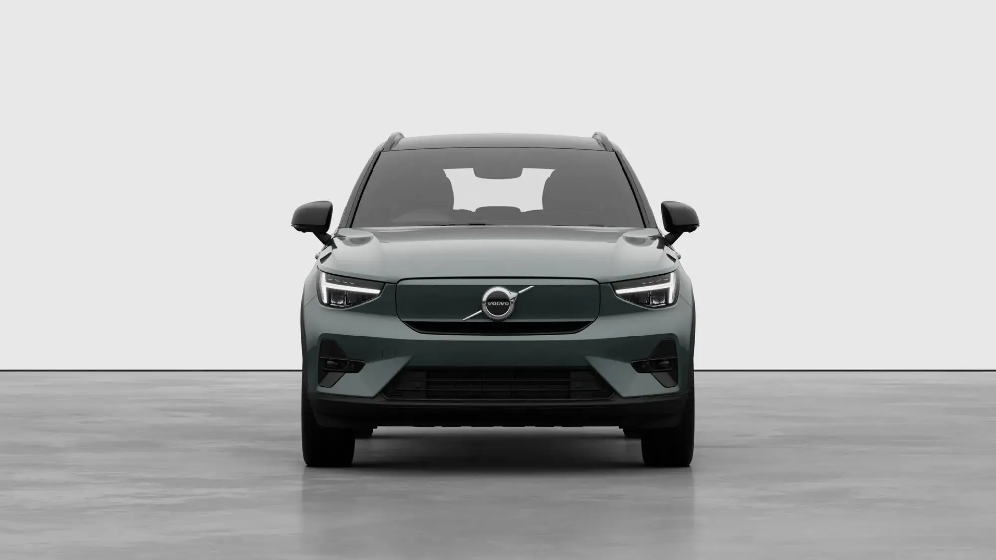 Volvo EX40 175kW Single Motor Plus 69kWh 5dr Auto Image 2 Volvo EX40 175kW Single Motor Plus 69kWh 5dr Auto Image 2