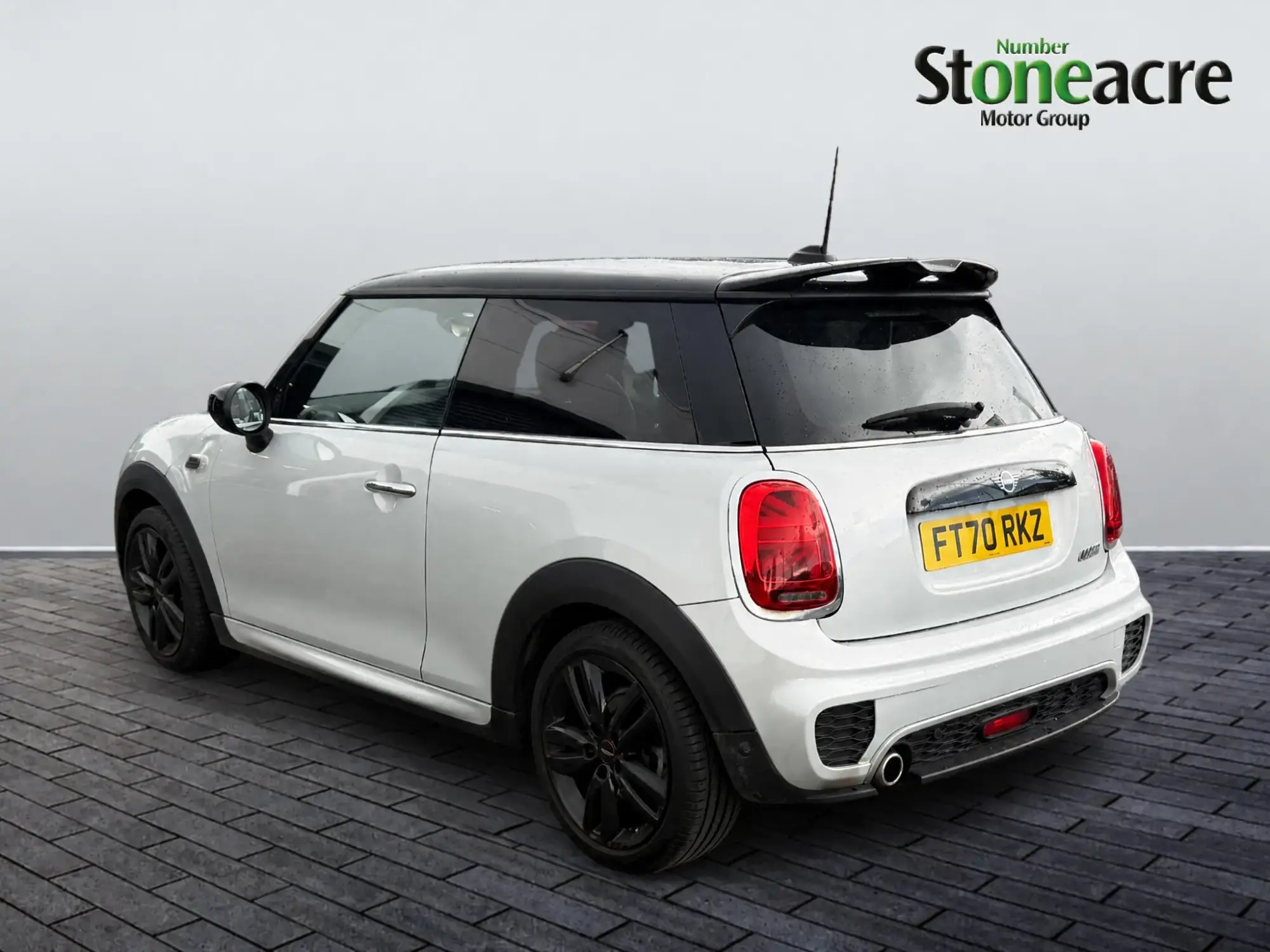 MINI Hatch Image 5