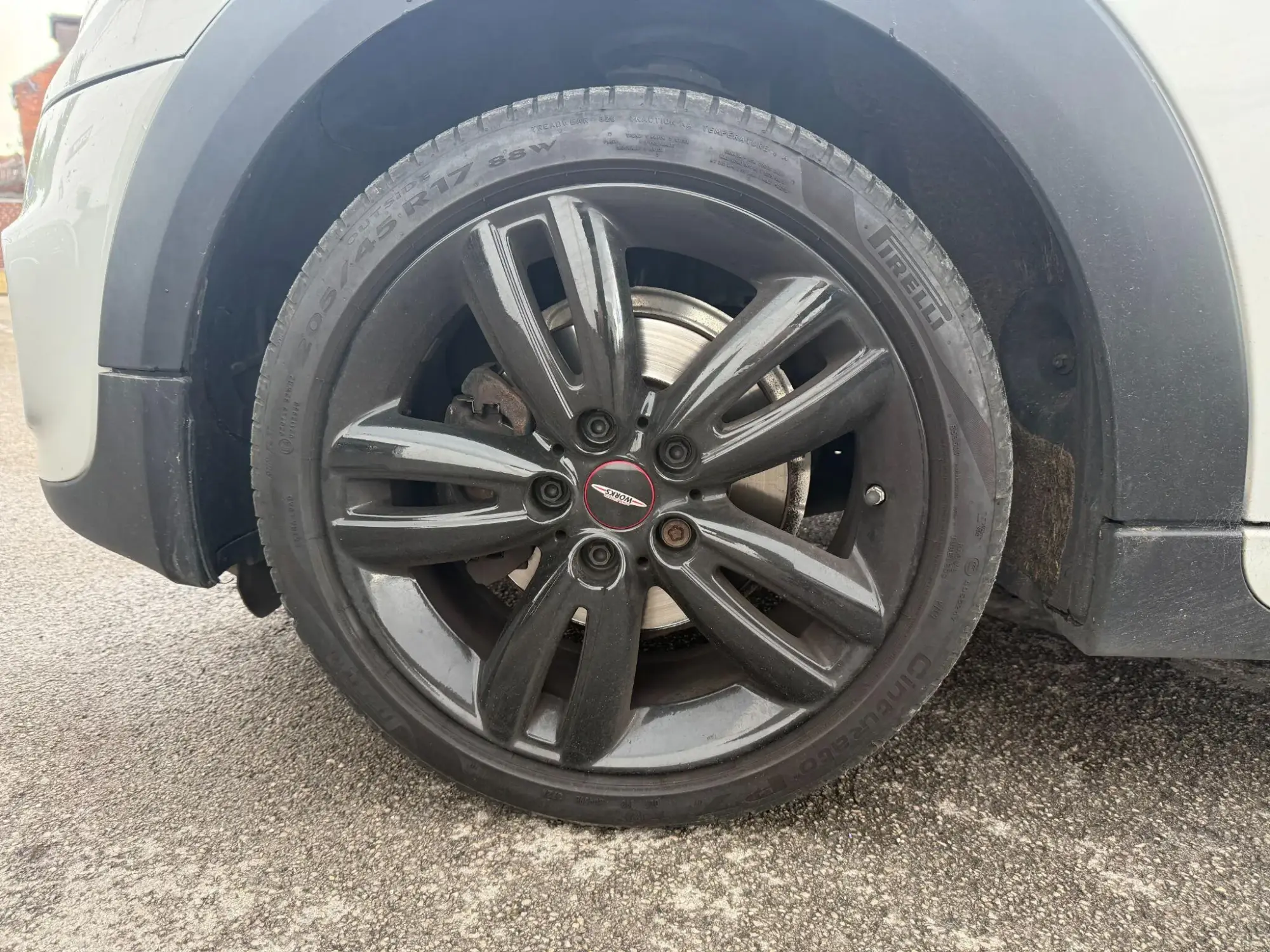 MINI Hatch Image 12