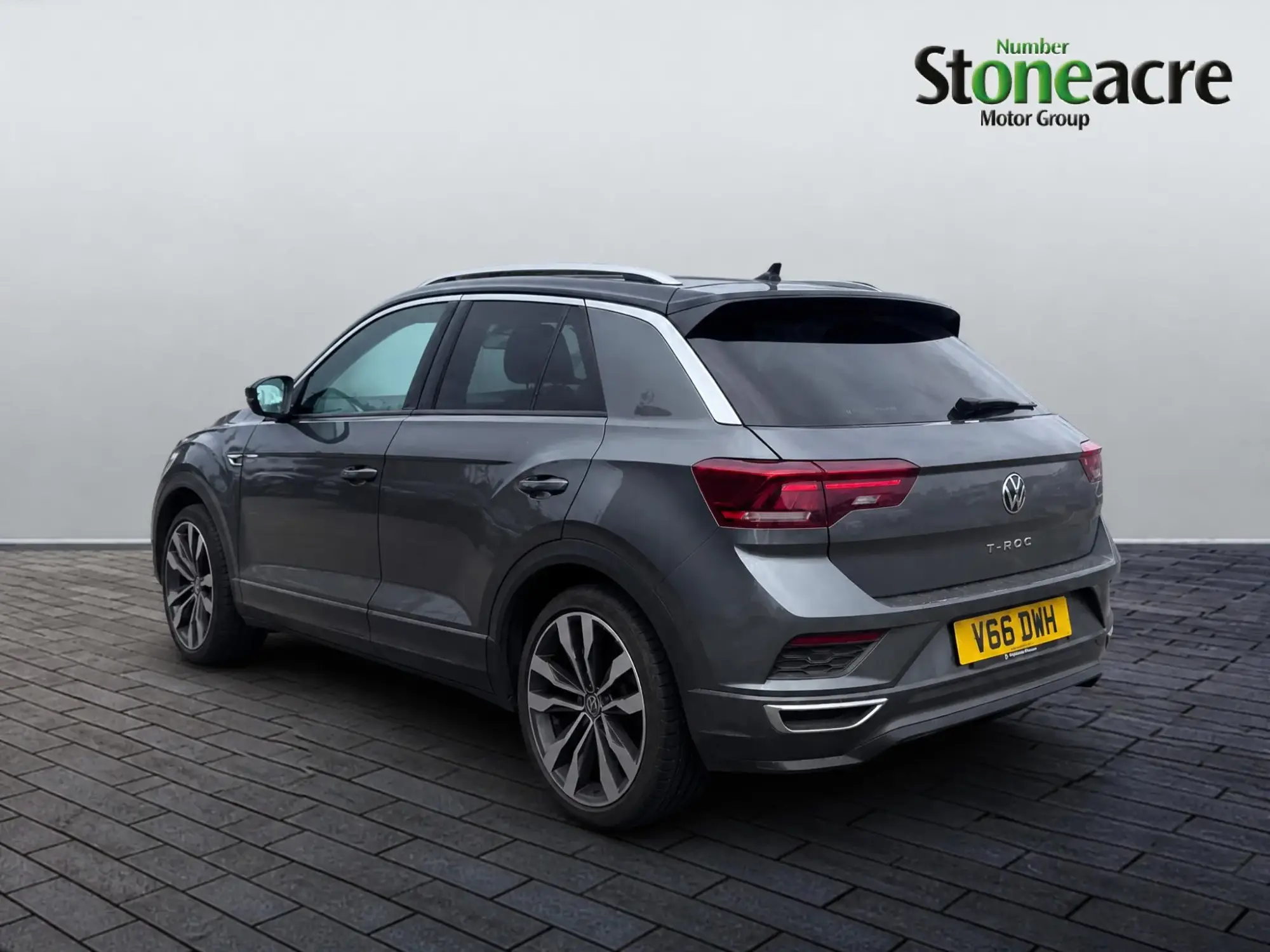 Volkswagen T-Roc Image 4