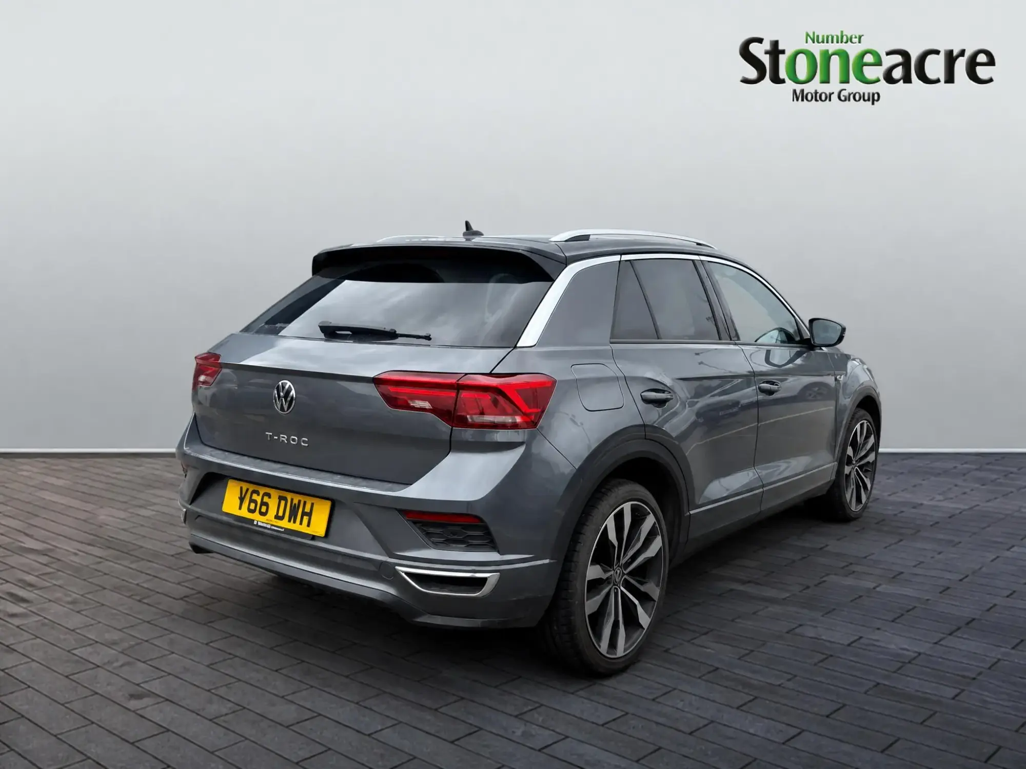 Volkswagen T-Roc Image 8