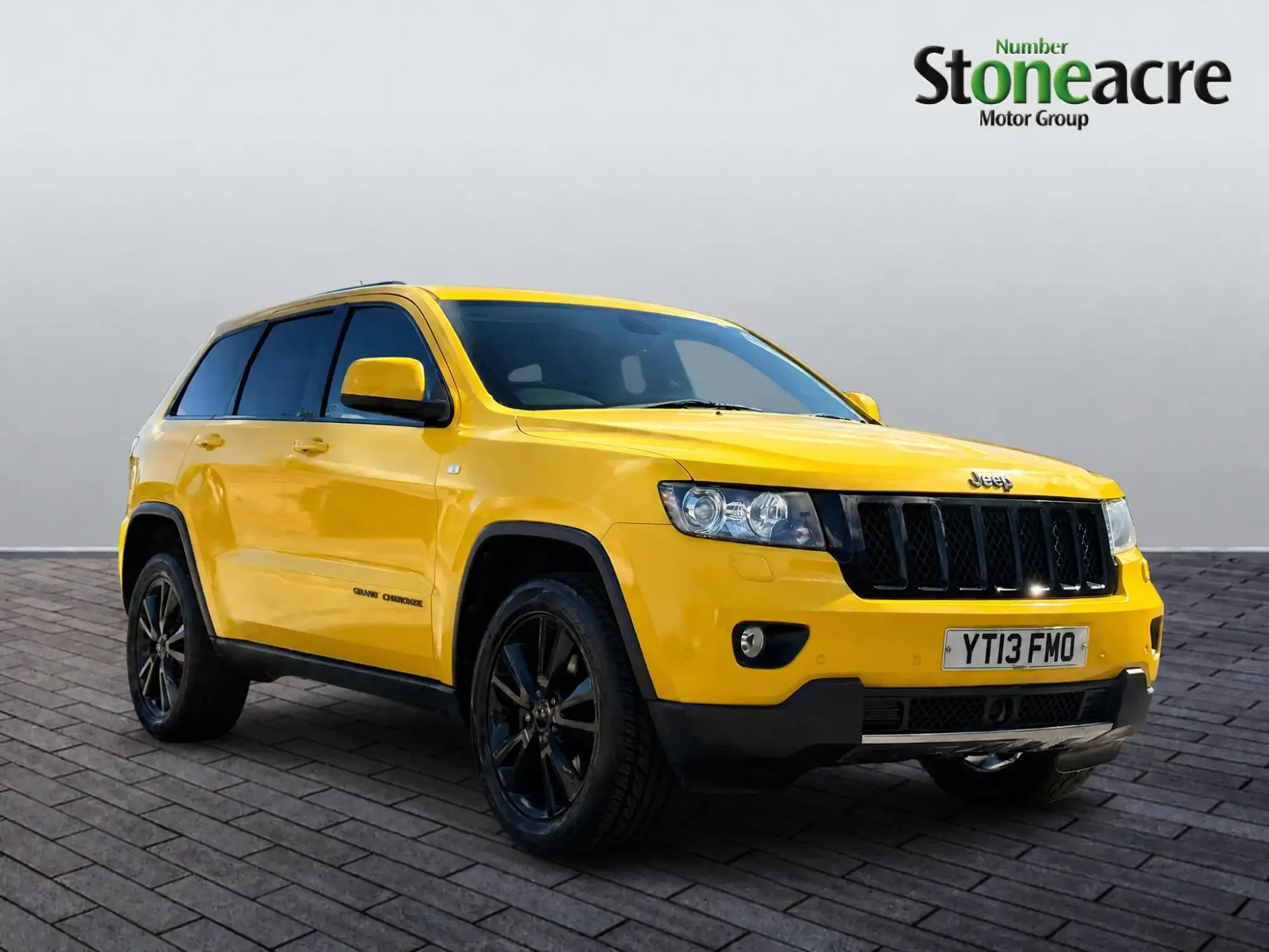 Jeep Grand Cherokee 3.0 V6 CRD S Limited Auto 4WD Euro 5 5dr YT13FMO Image 1 Jeep Grand Cherokee 3.0 V6 CRD S Limited Auto 4WD Euro 5 5dr YT13FMO Image 1