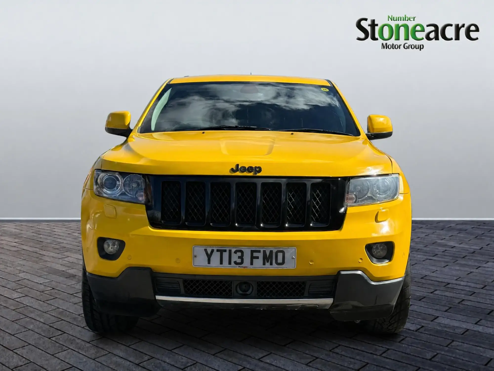 Jeep Grand Cherokee 3.0 V6 CRD S Limited Auto 4WD Euro 5 5dr YT13FMO Image 2 Jeep Grand Cherokee 3.0 V6 CRD S Limited Auto 4WD Euro 5 5dr YT13FMO Image 2