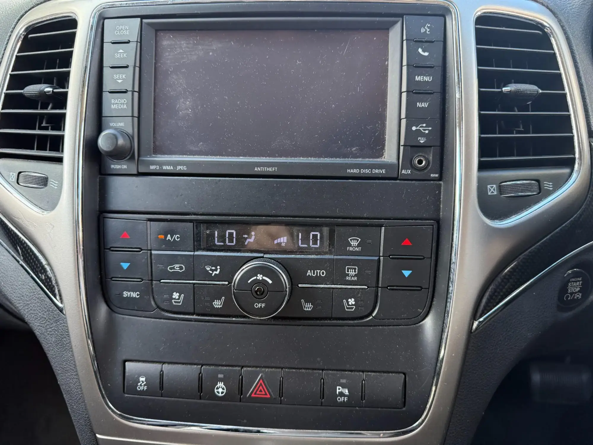 Jeep Grand Cherokee Image 23 Jeep Grand Cherokee Image 23
