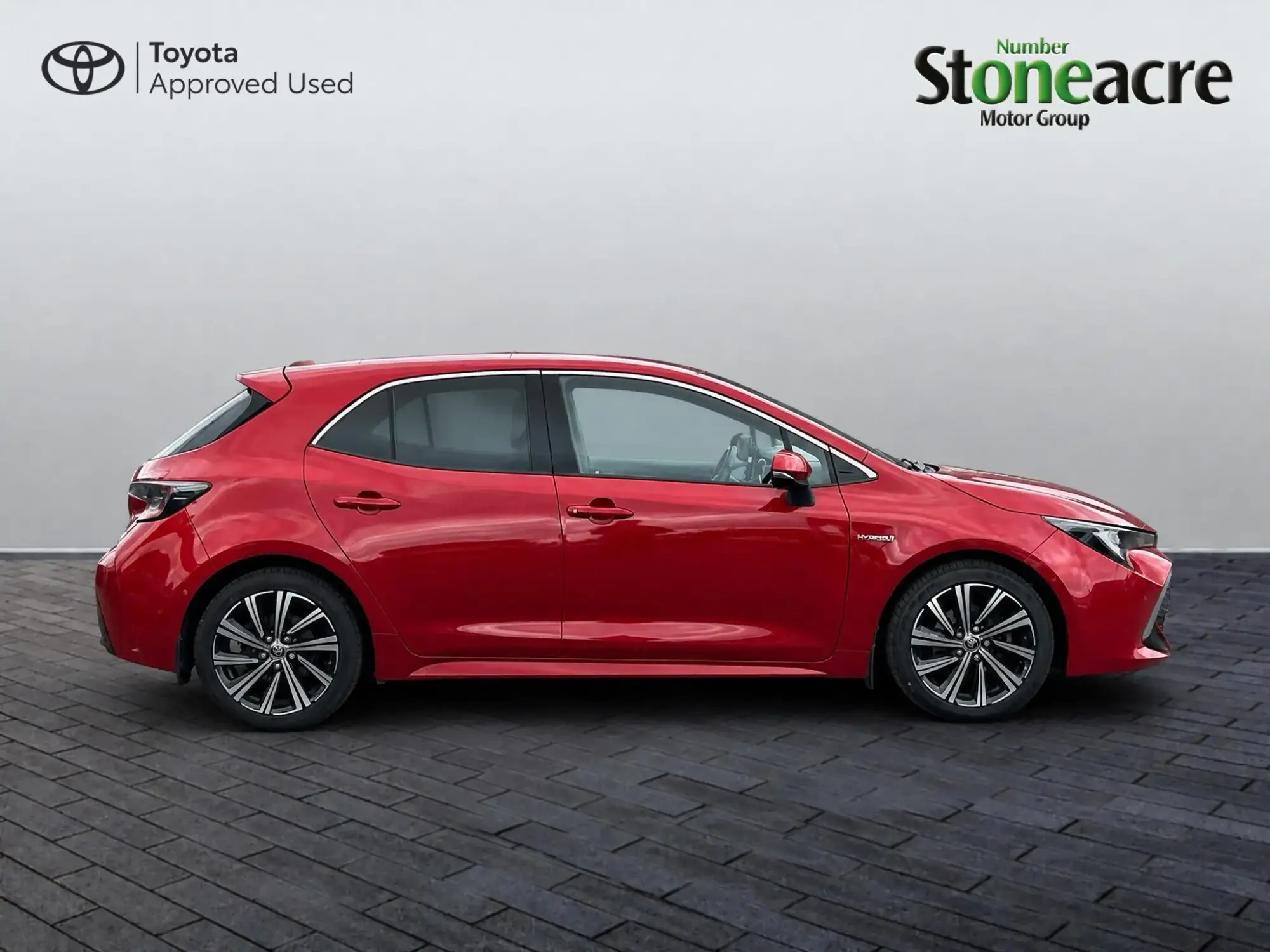 Toyota Corolla Hatchback 1.8 VVT-i Hybrid Design 5dr CVT FV71ZBP Image 2