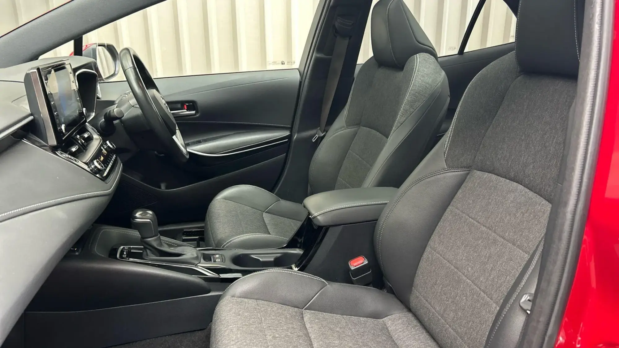 Toyota Corolla Hatchback Image 13 Toyota Corolla Hatchback Image 13