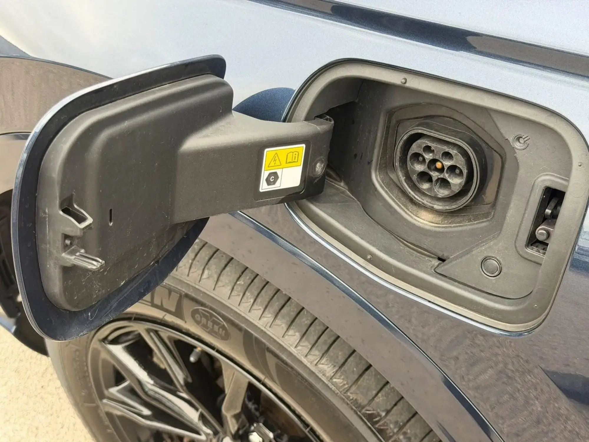 Honda CR-V Plug-in Hybrid Image 17 Honda CR-V Plug-in Hybrid Image 17