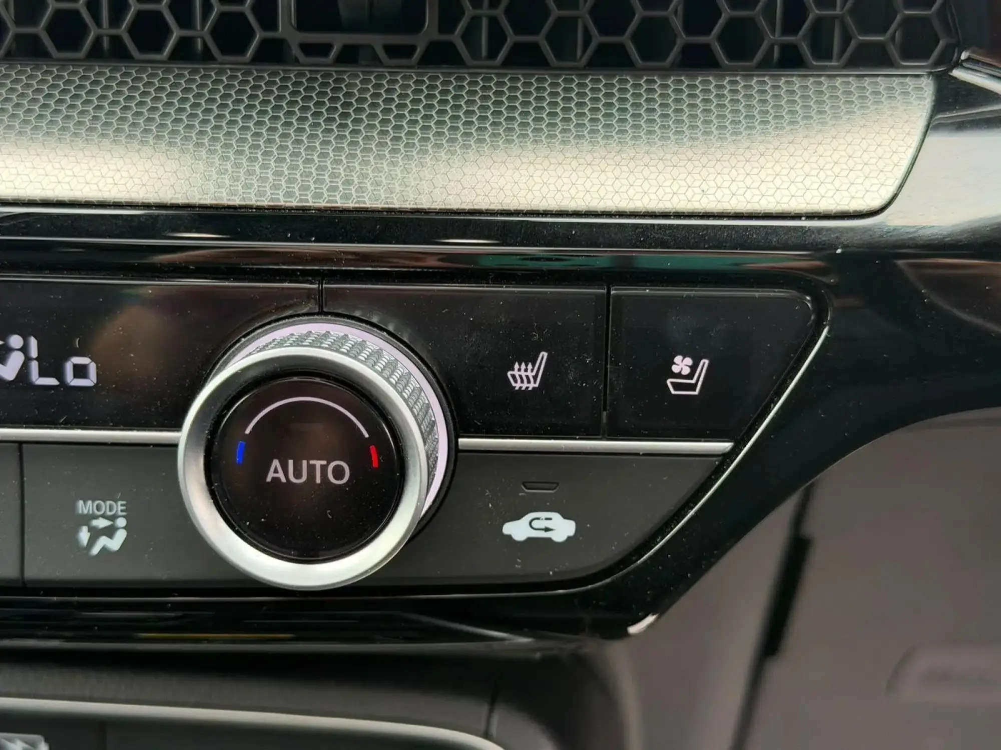 Honda CR-V Plug-in Hybrid Image 52 Honda CR-V Plug-in Hybrid Image 52
