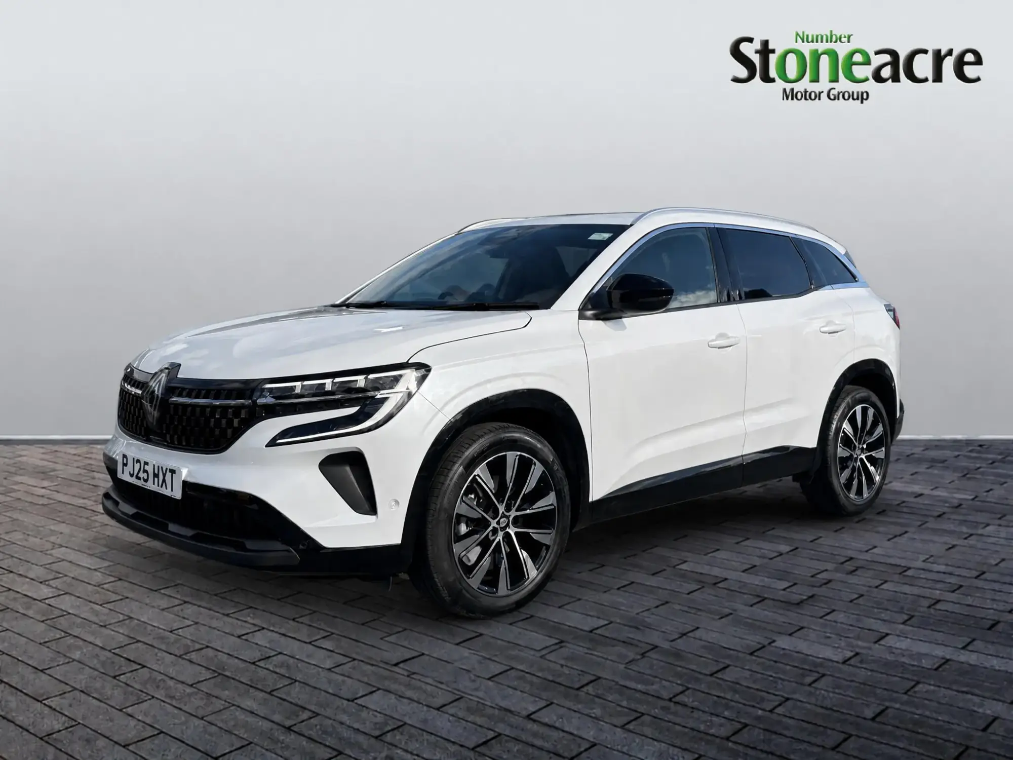 Renault Austral E-Tech Image 3