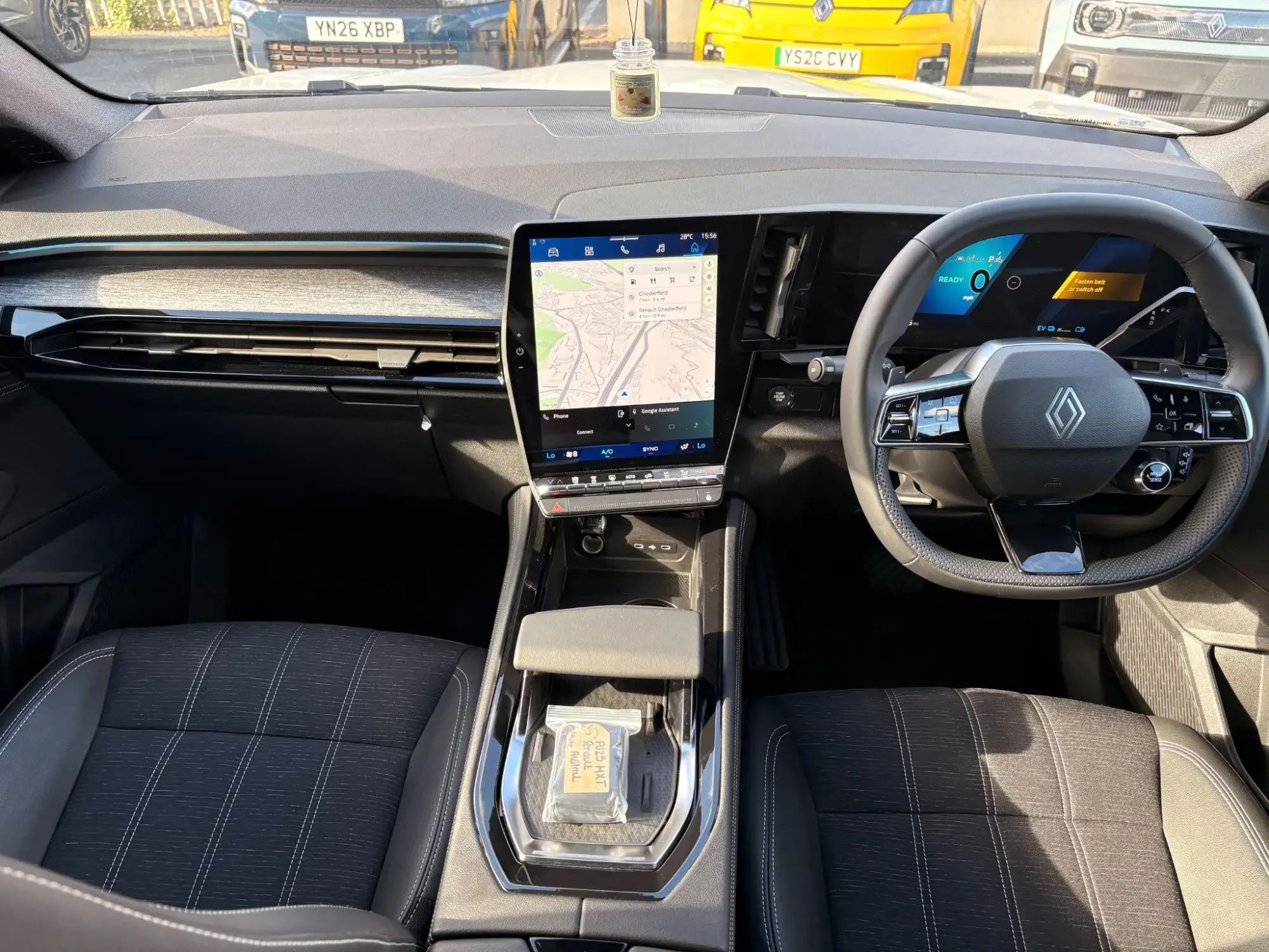 Renault Austral E-Tech Image 10