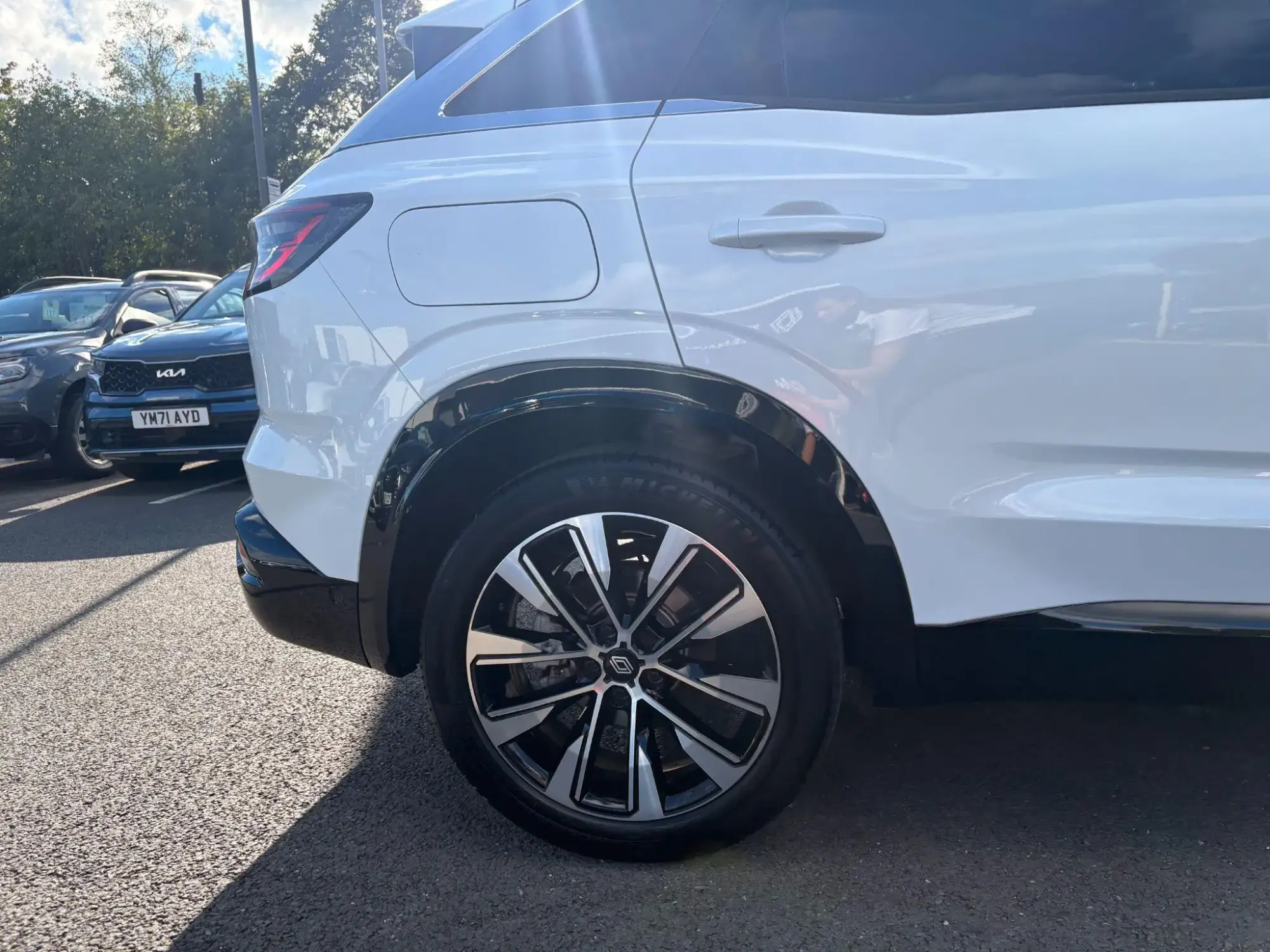 Renault Austral E-Tech Image 24