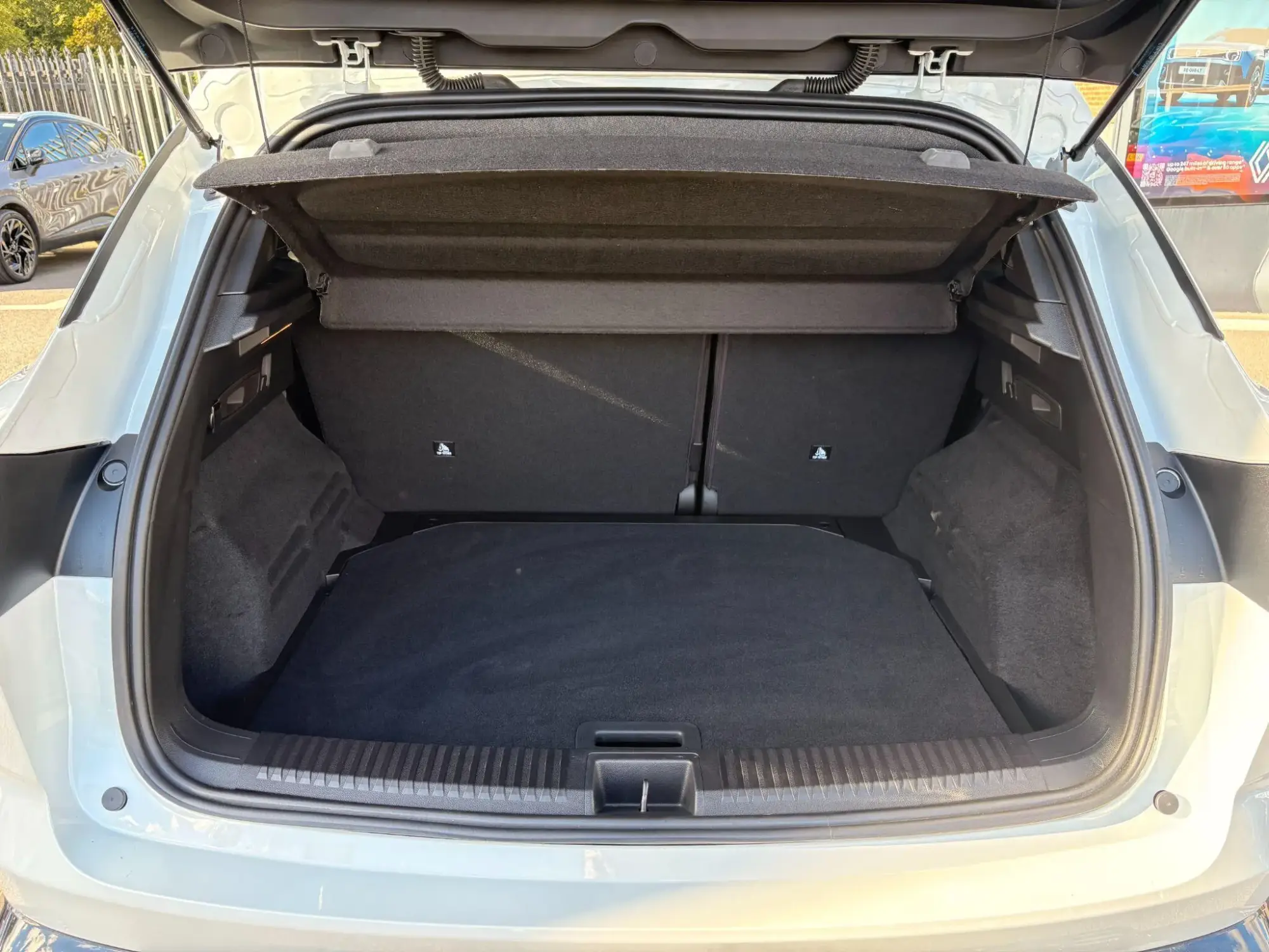 Renault Austral E-Tech Image 35