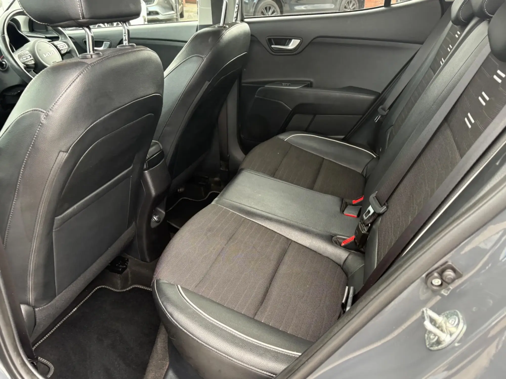 Kia Stonic Image 12 Kia Stonic Image 12