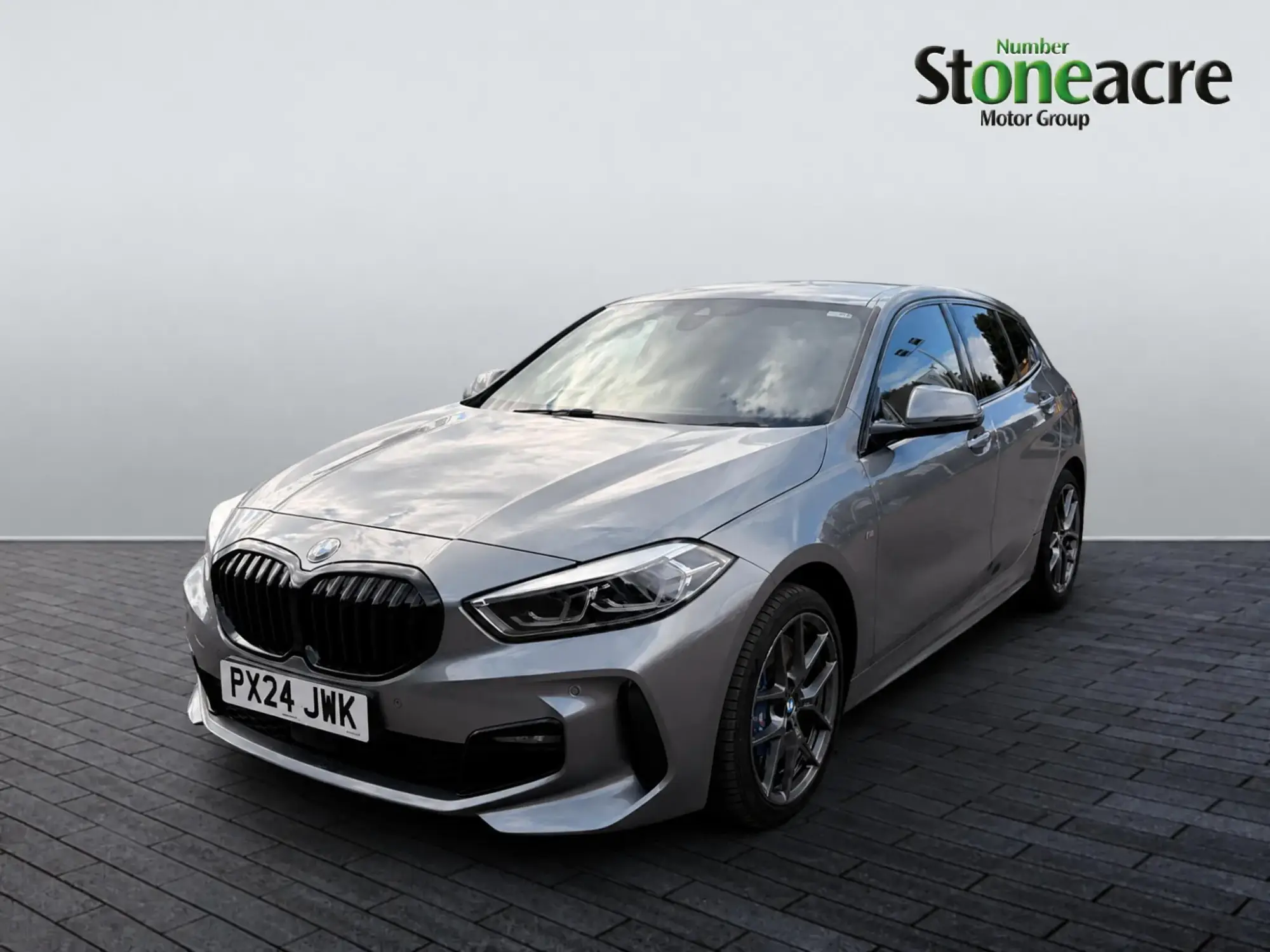 BMW 1 Series Image 3 BMW 1 Series Image 3