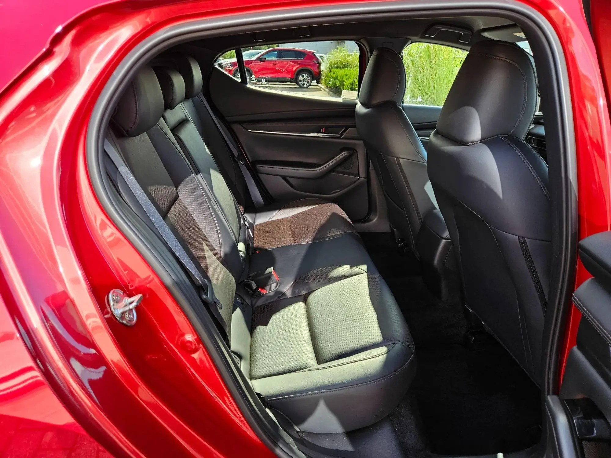 Mazda3 Image 16