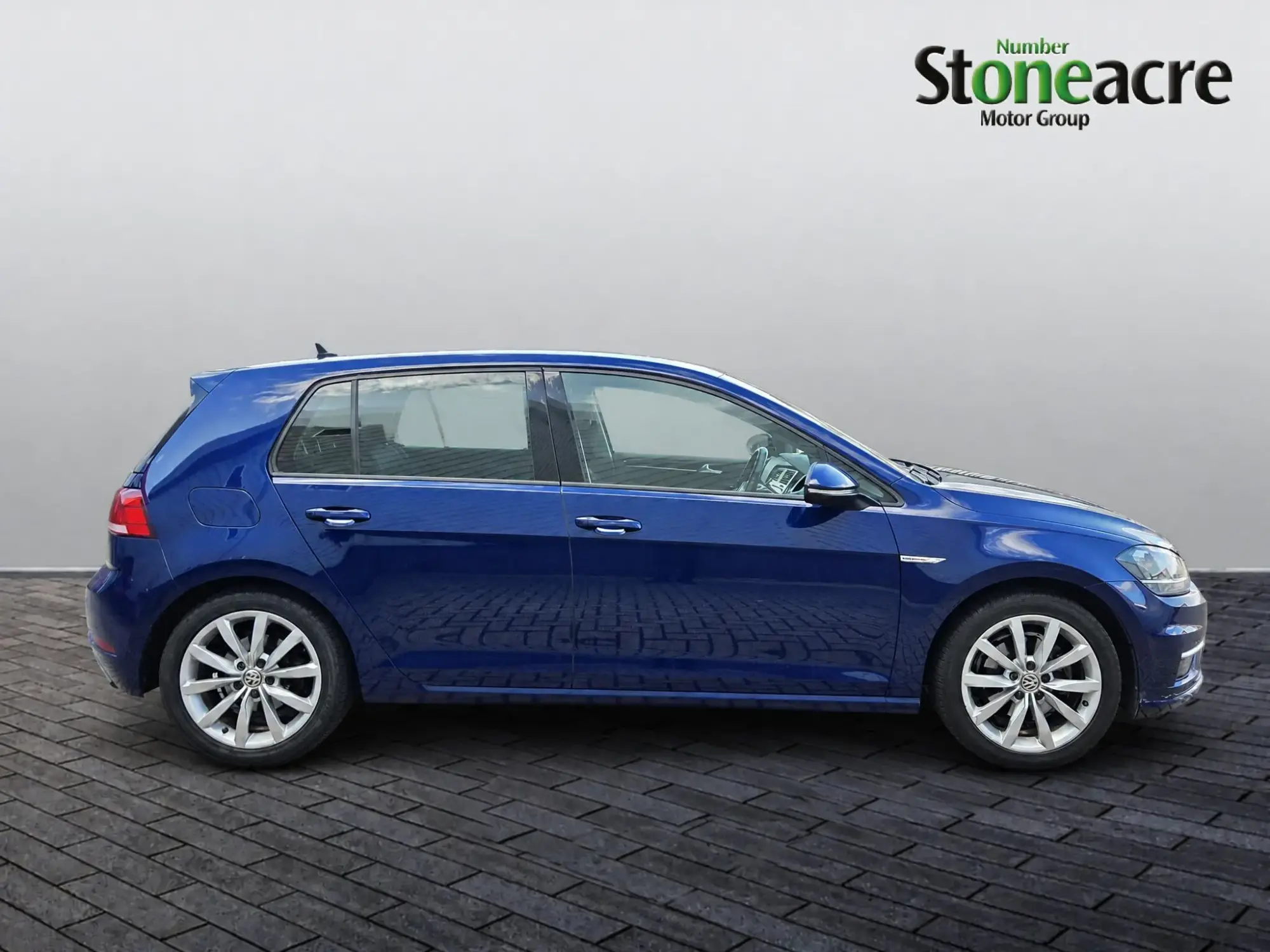 Volkswagen Golf Image 7