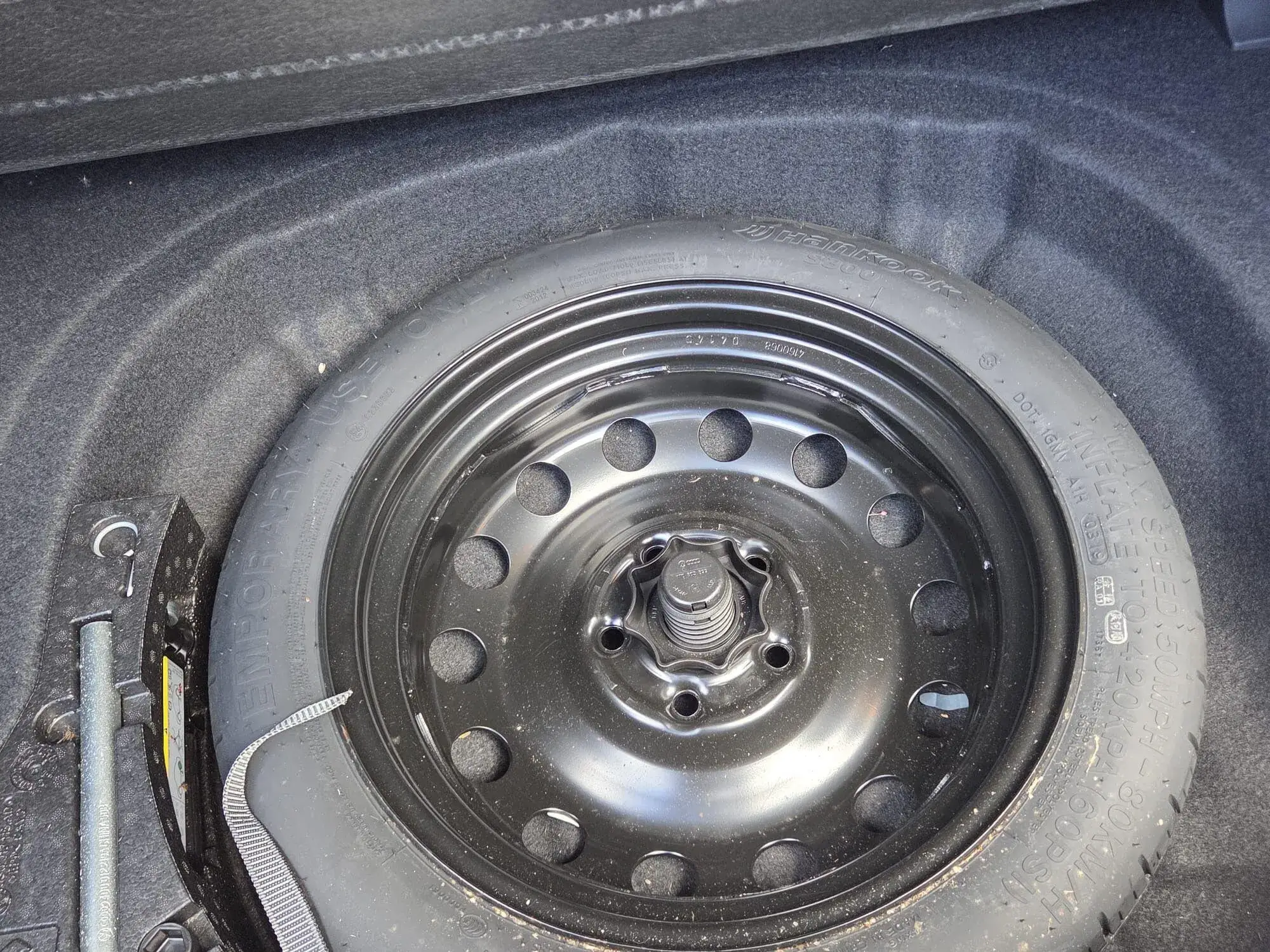 Volkswagen Golf Image 27