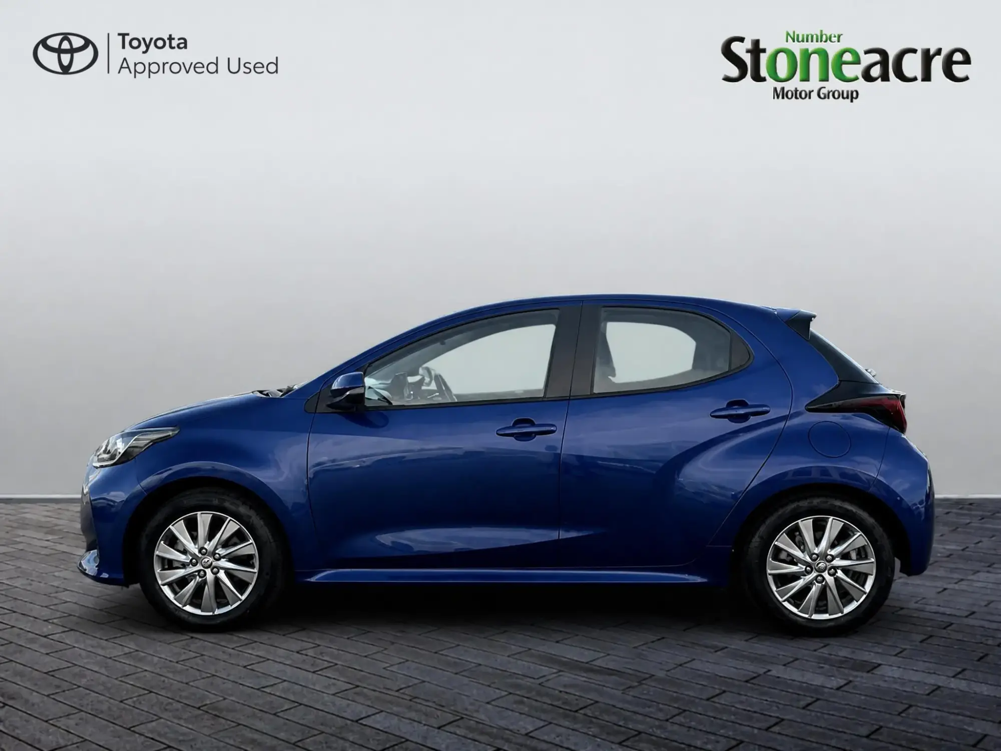 Toyota Yaris Image 6 Toyota Yaris Image 6