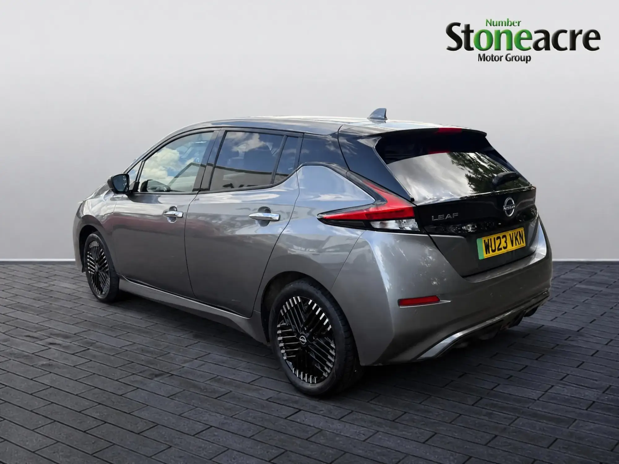 Nissan LEAF Image 5