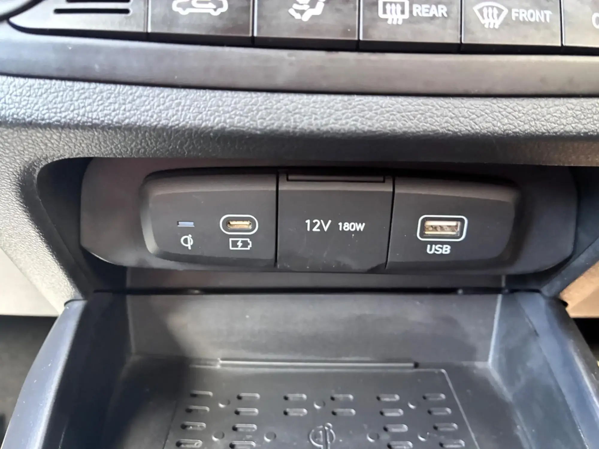 Hyundai i10 Image 22 Hyundai i10 Image 22